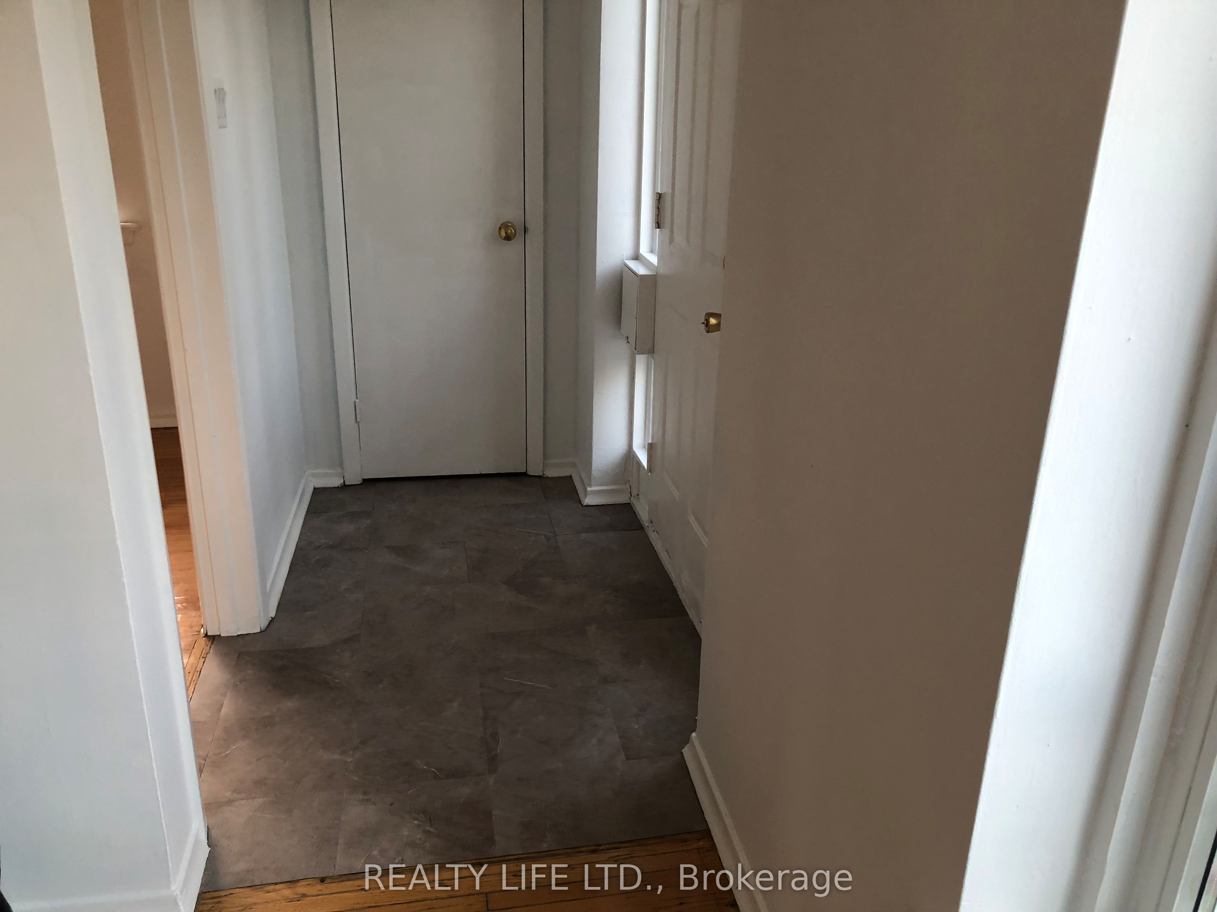 54 Garside Crescent Property Photo 6