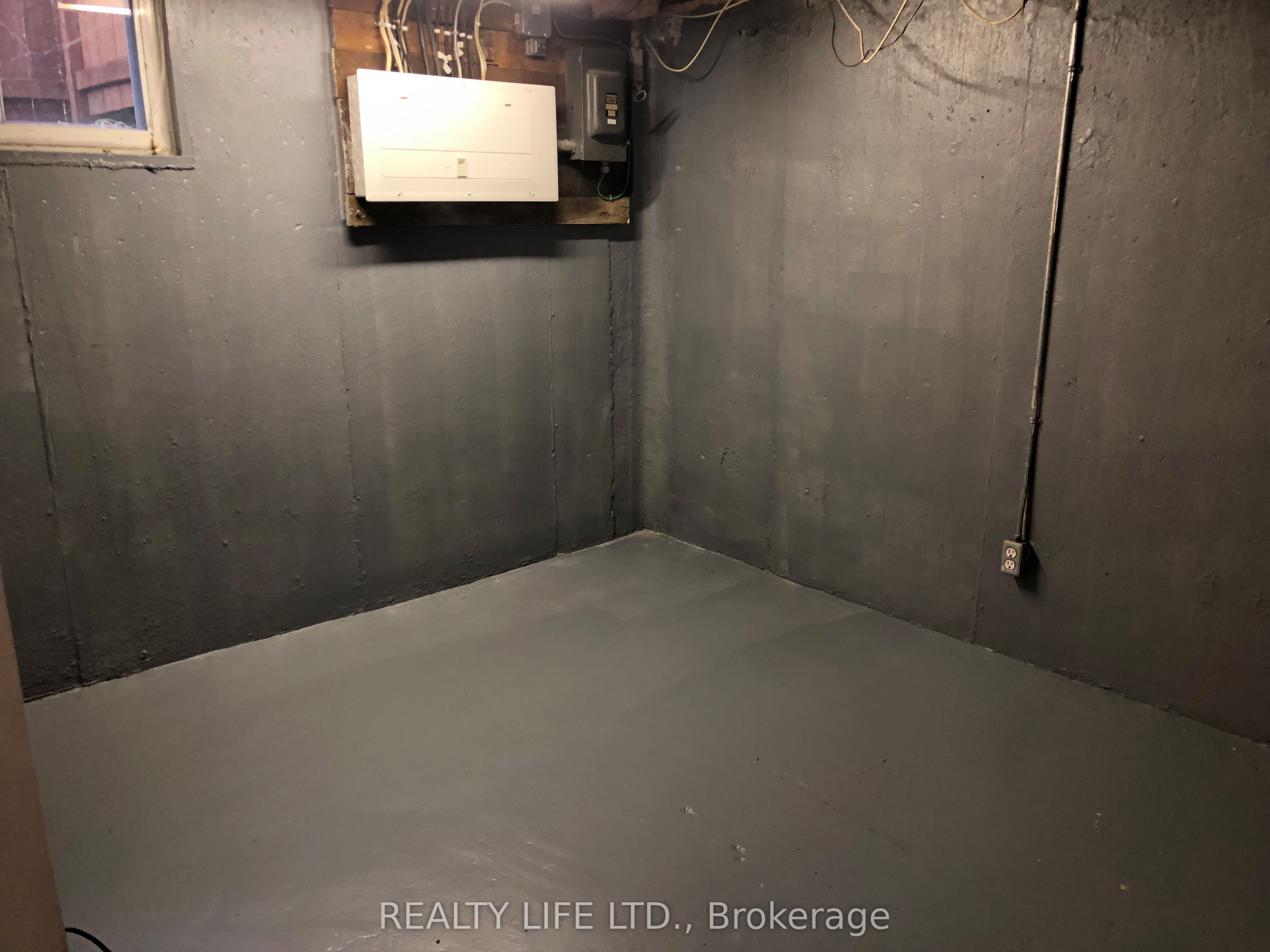 54 Garside Crescent Property Photo 21