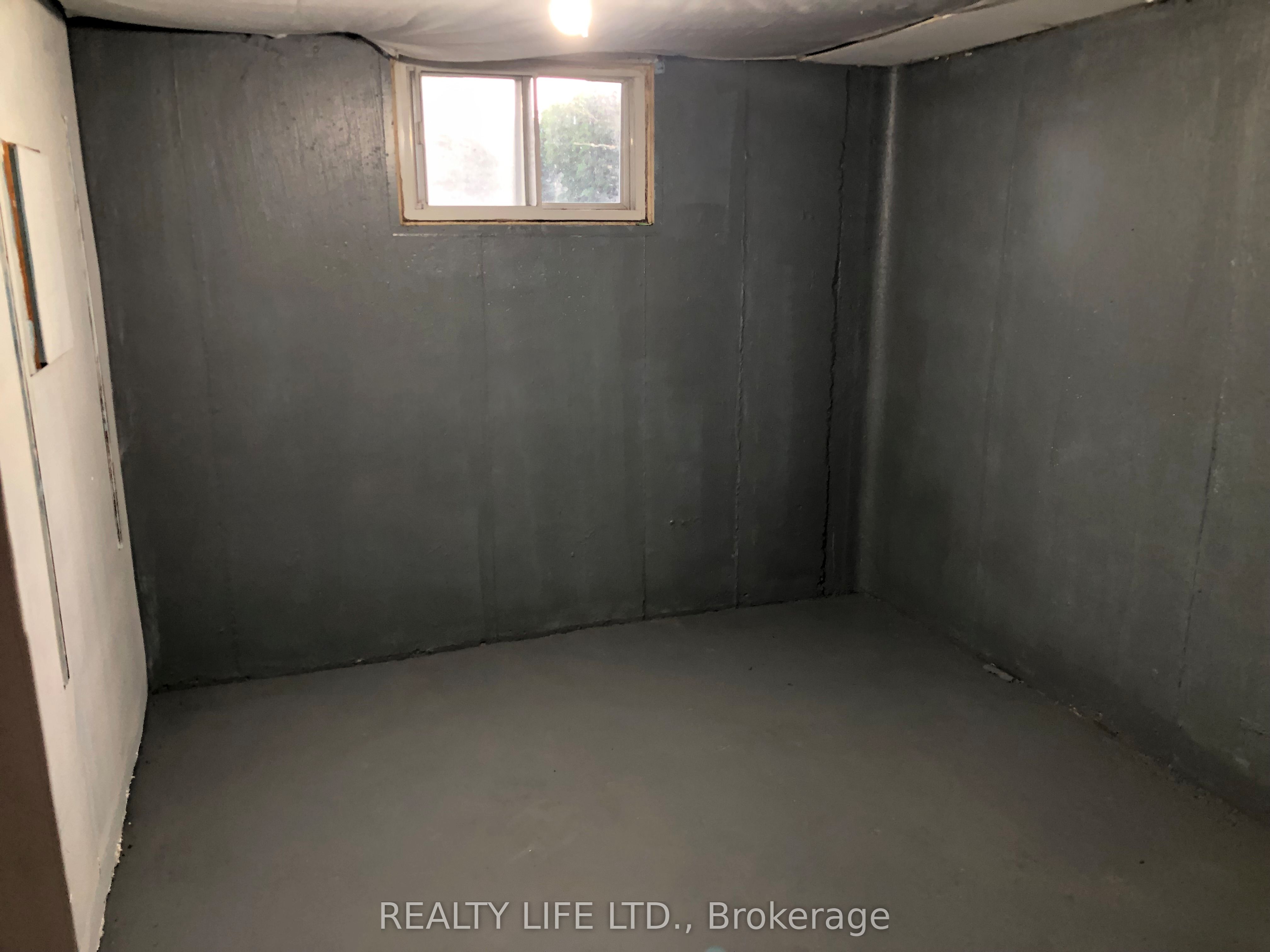 54 Garside Crescent Property Photo 22