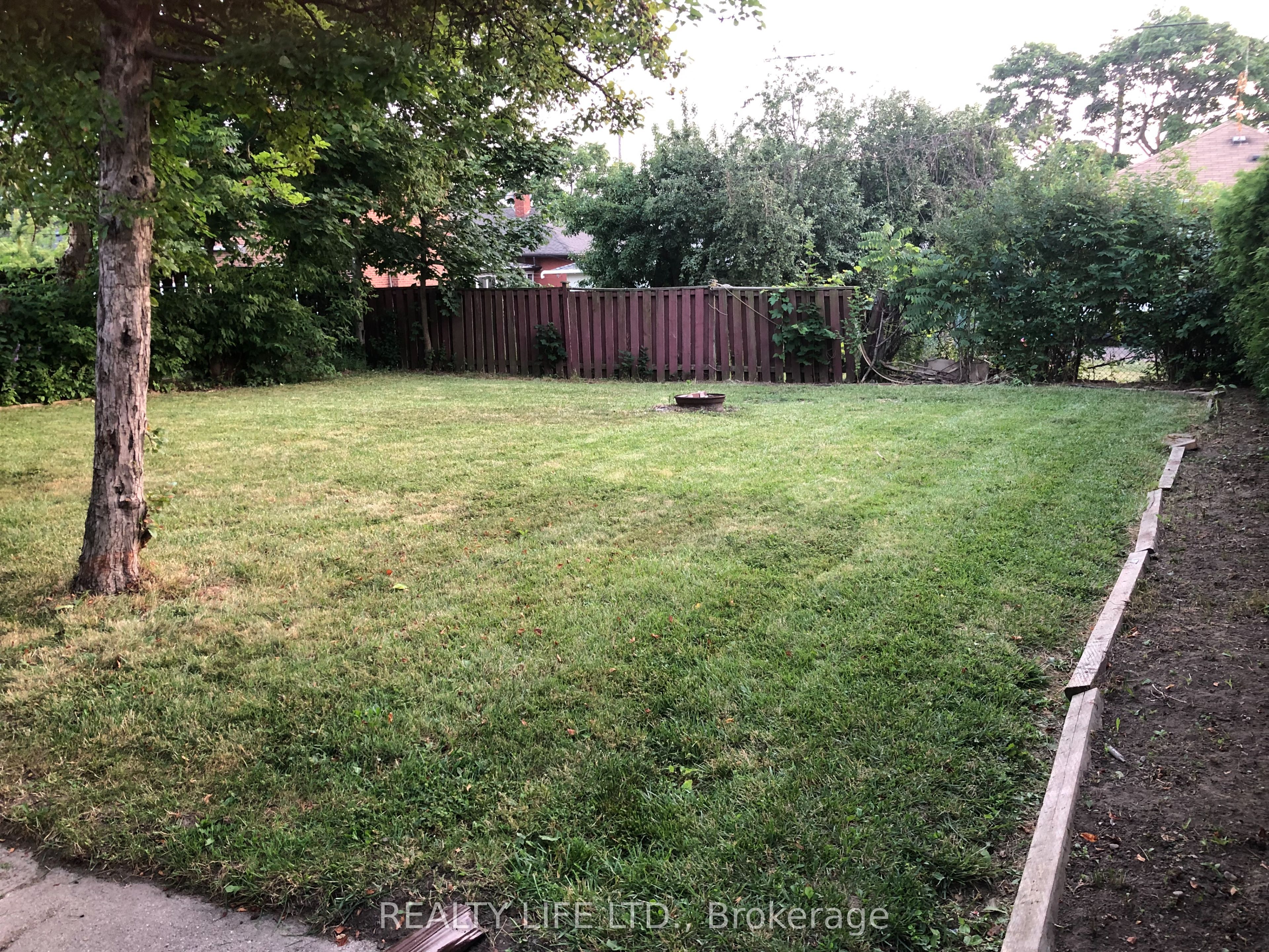 54 Garside Crescent Property Photo 23