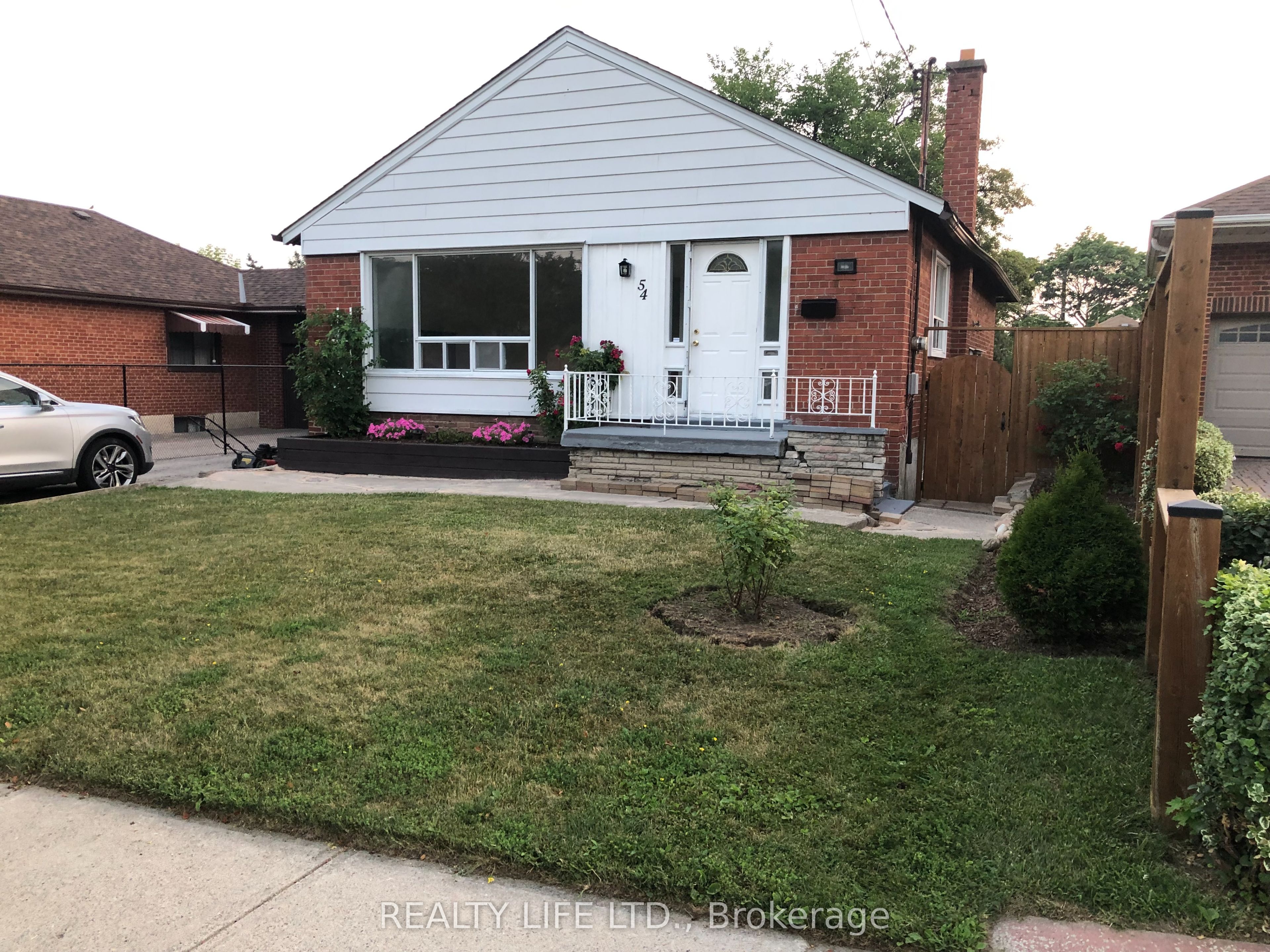 54 Garside Crescent Property Photo 27
