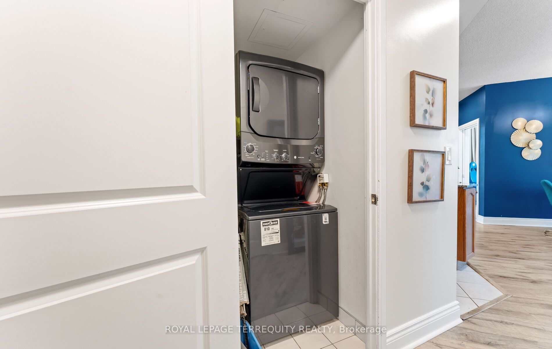 80 Absolute Avenue 406 Property Photo 22