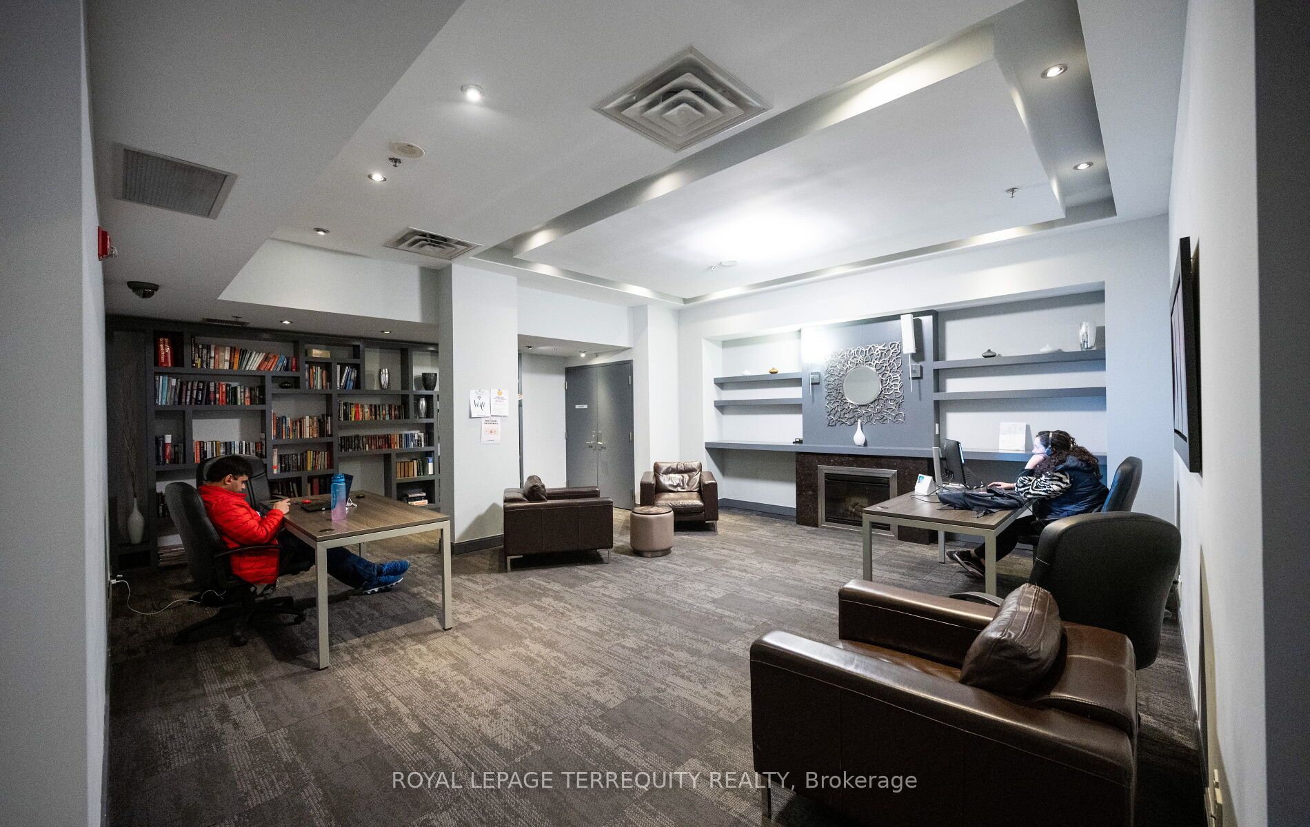 80 Absolute Avenue 406 Property Photo 27