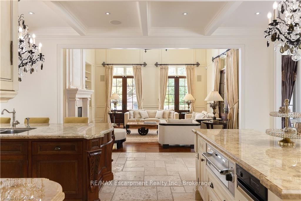 1081 Argyle Drive Property Photo 15