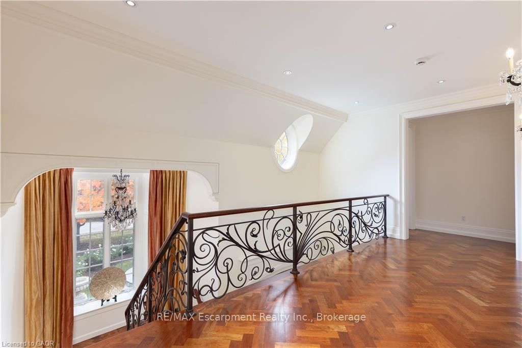 1081 Argyle Drive Property Photo 27