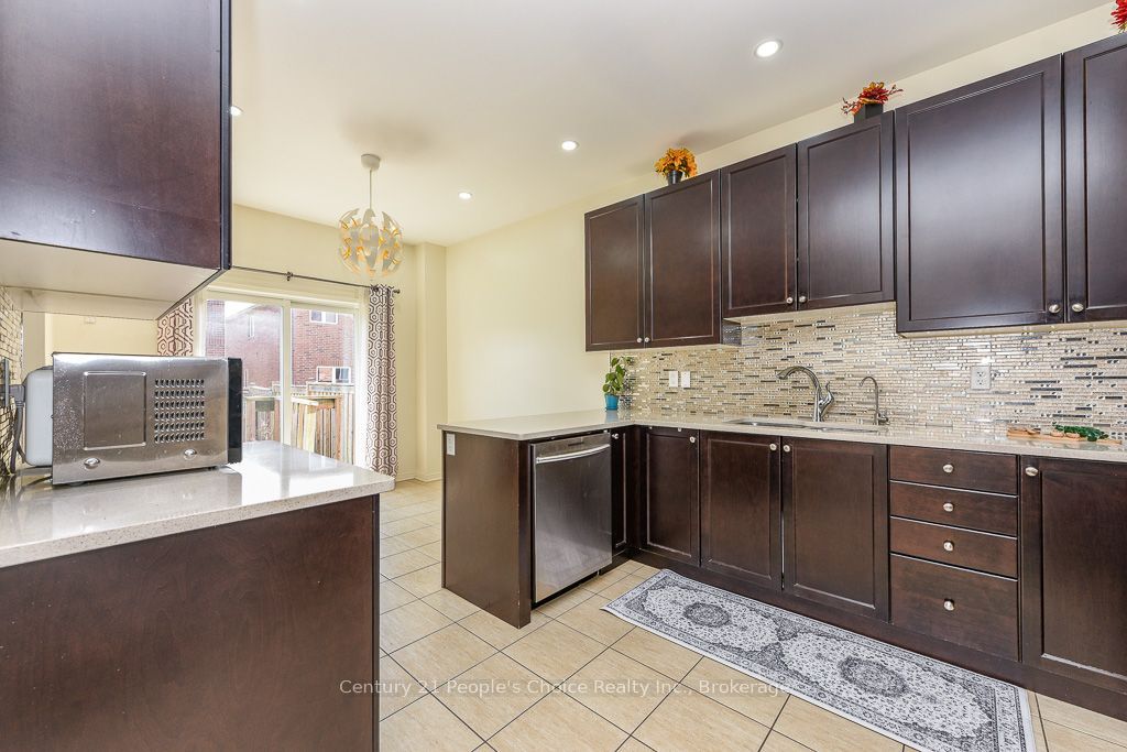 270 Brussels Avenue Property Photo 19