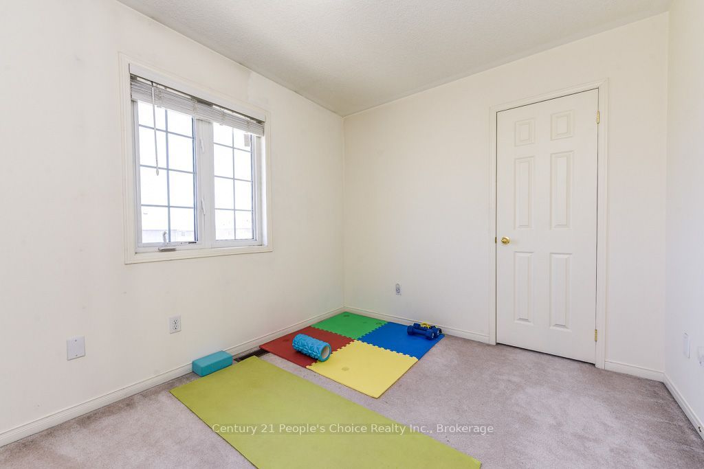 270 Brussels Avenue Property Photo 28