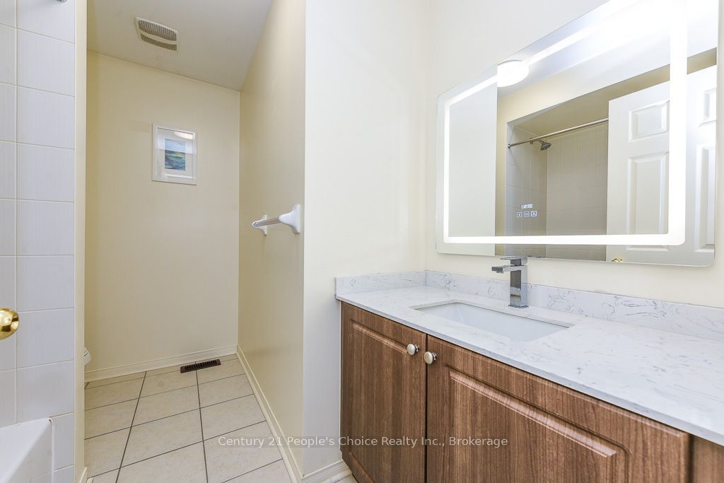 270 Brussels Avenue Property Photo 29