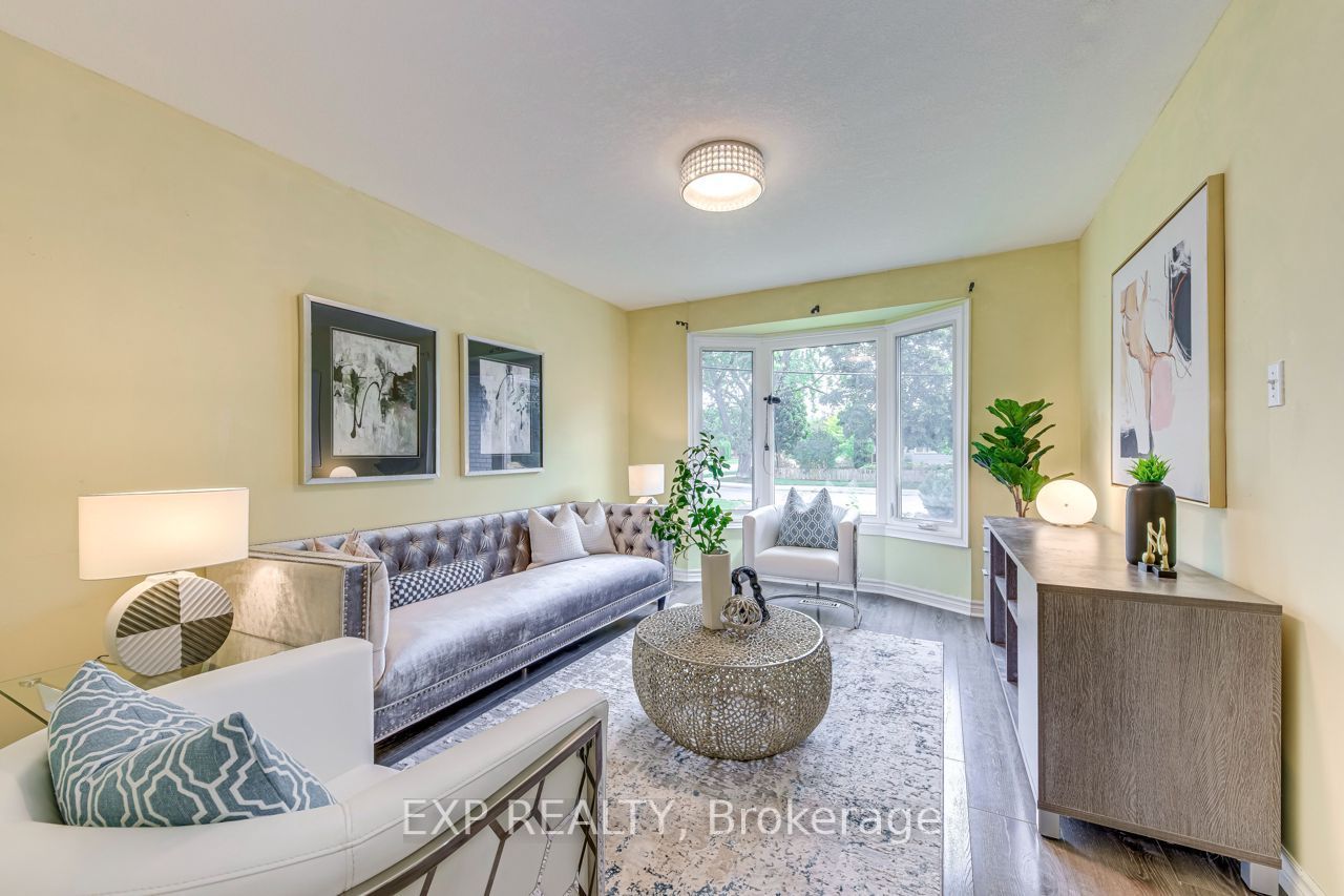 1060 Glendor Avenue Main Property Photo 6