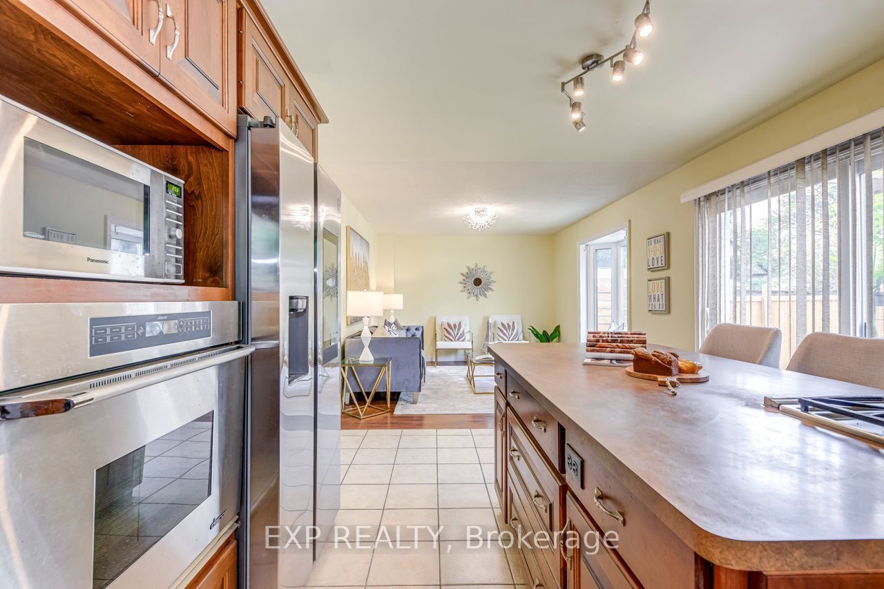 1060 Glendor Avenue Main Property Photo 16