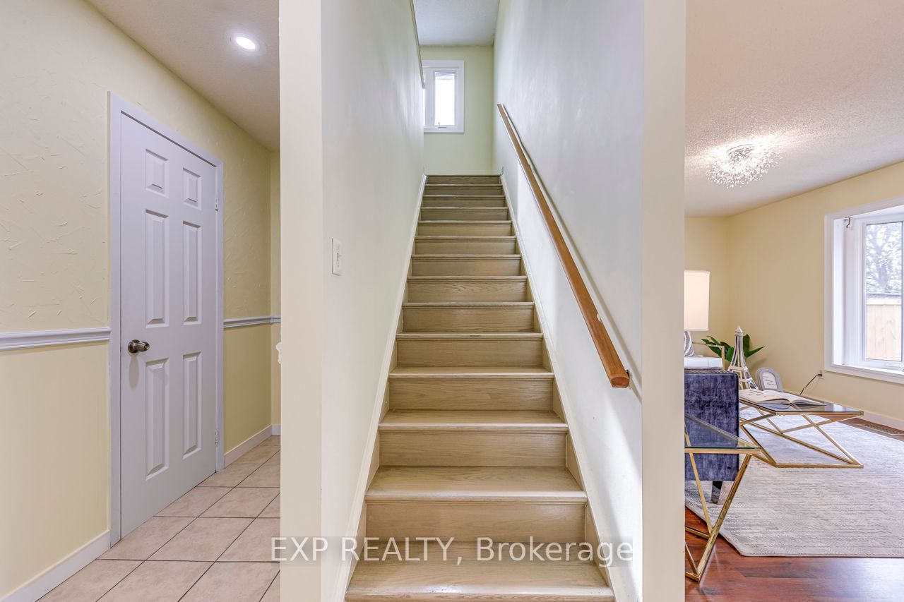 1060 Glendor Avenue Main Property Photo 19