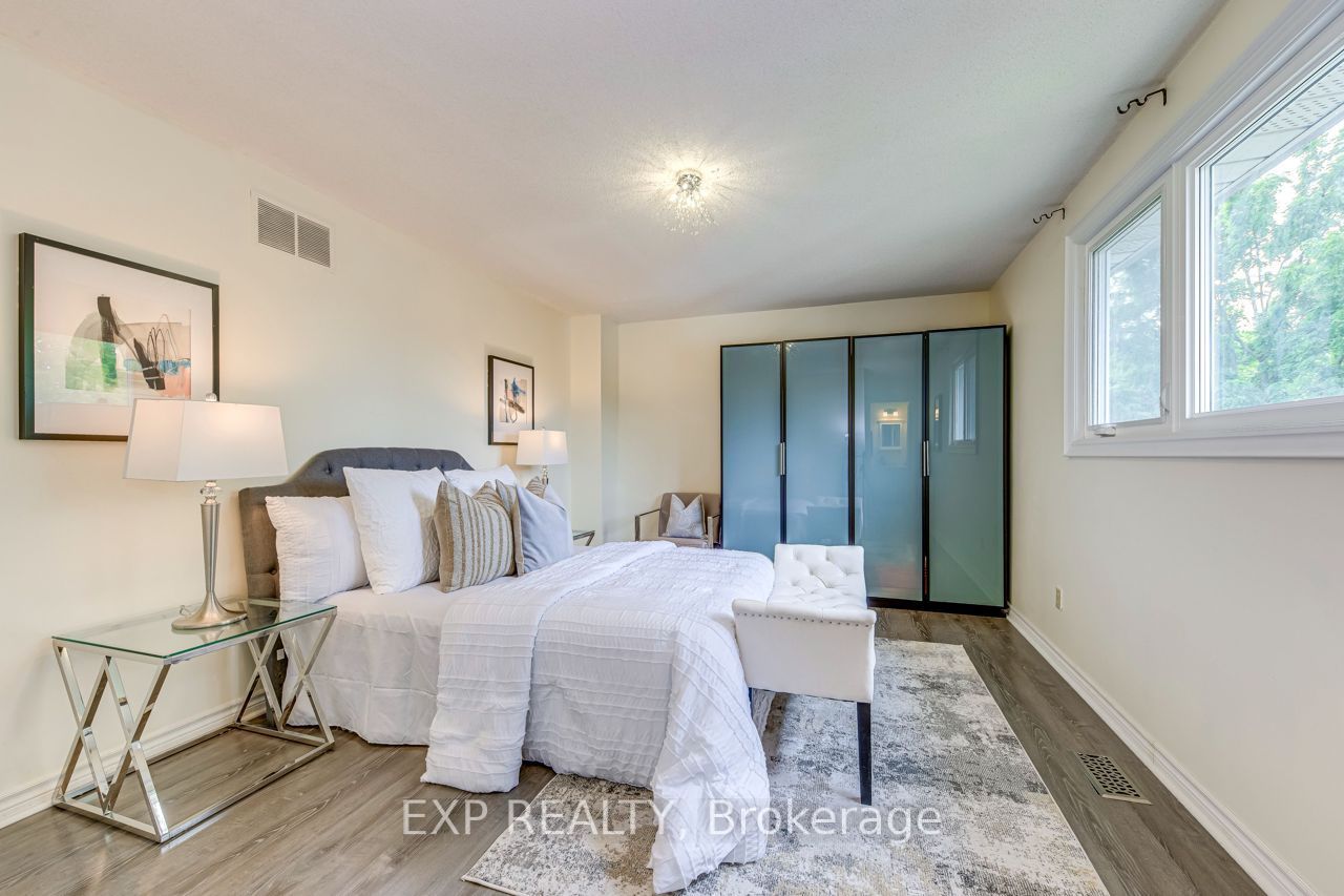1060 Glendor Avenue Main Property Photo 22
