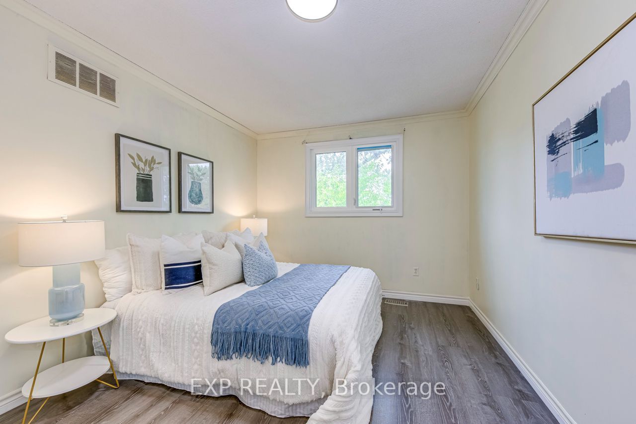 1060 Glendor Avenue Main Property Photo 31