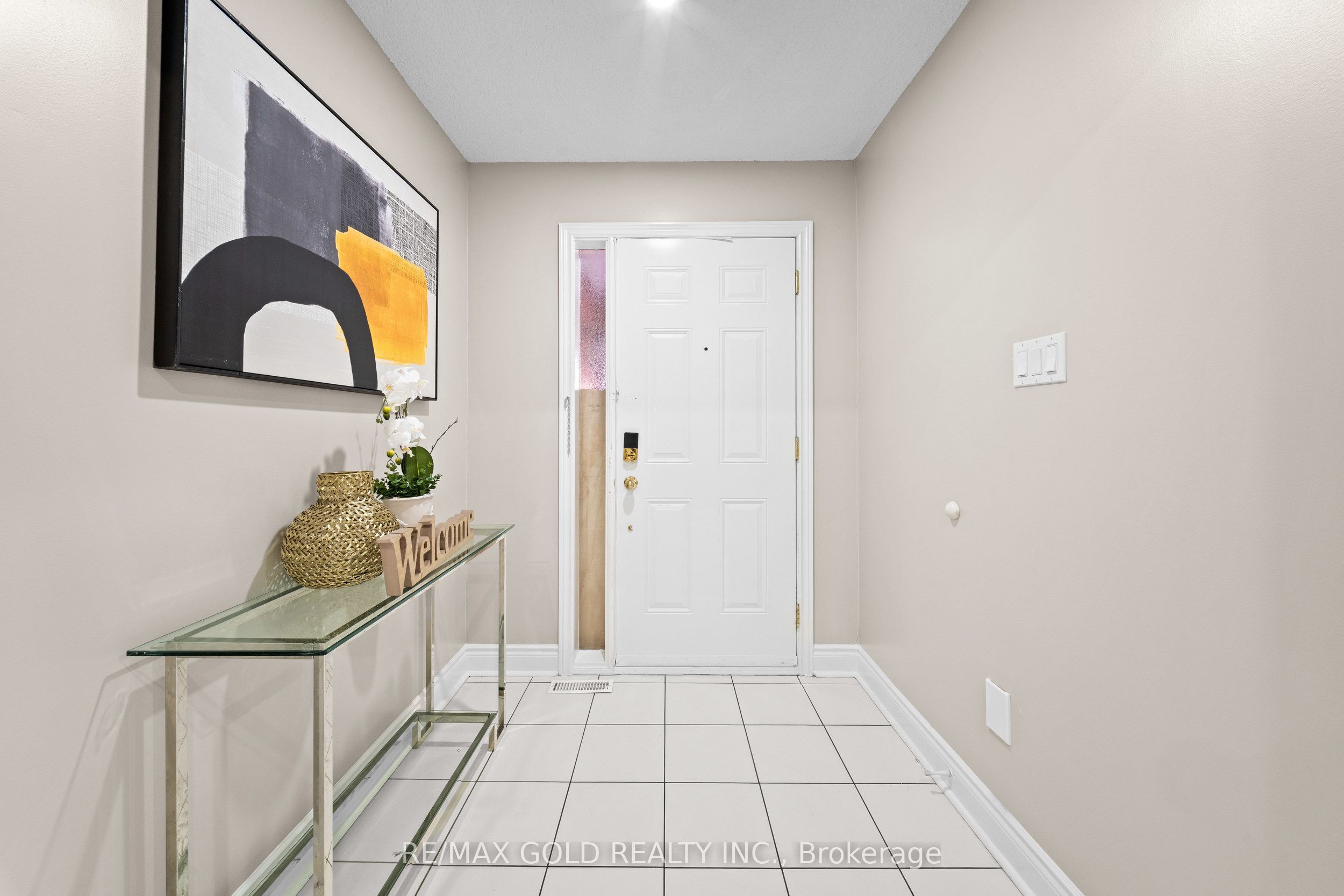 119 Mountainash Road Property Photo 3