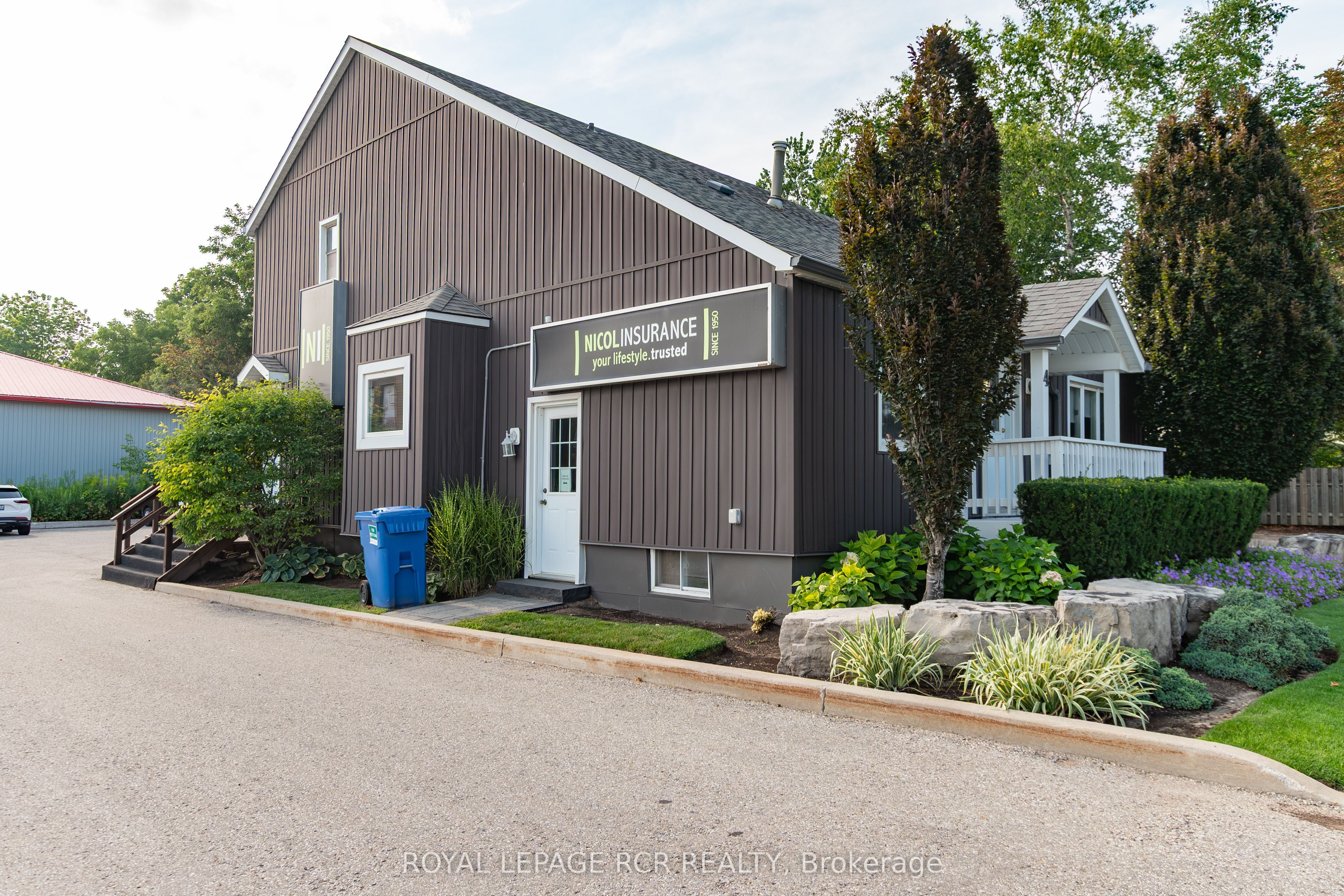 4 Clara Street Property Photo 32