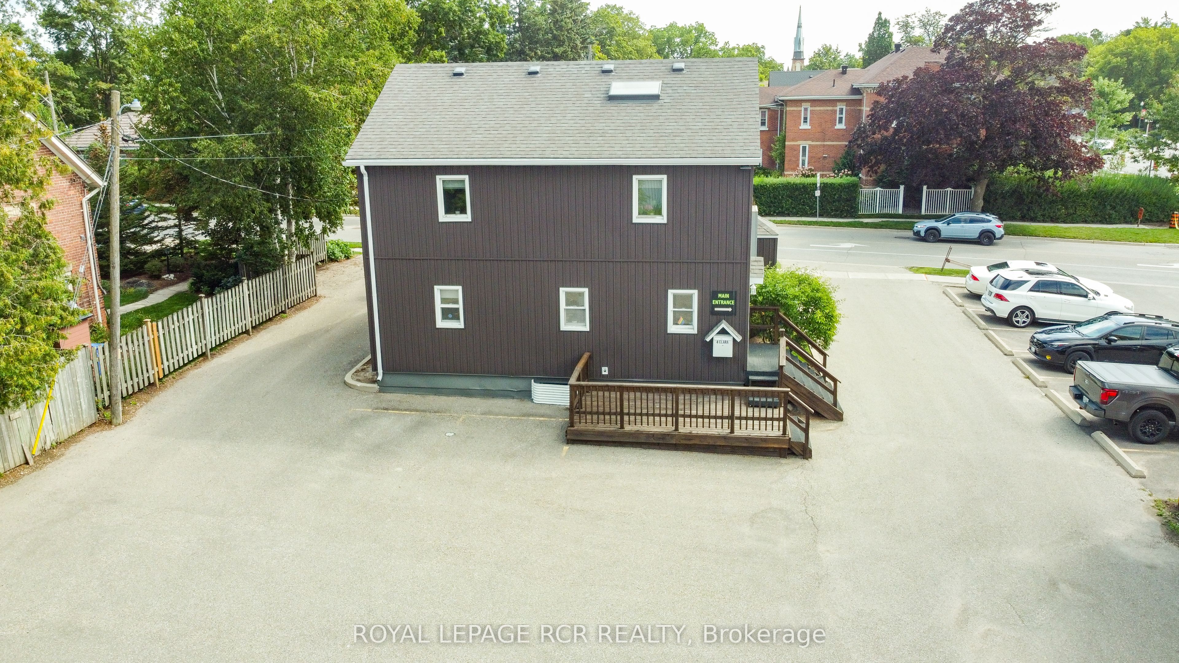 4 Clara Street Property Photo 35