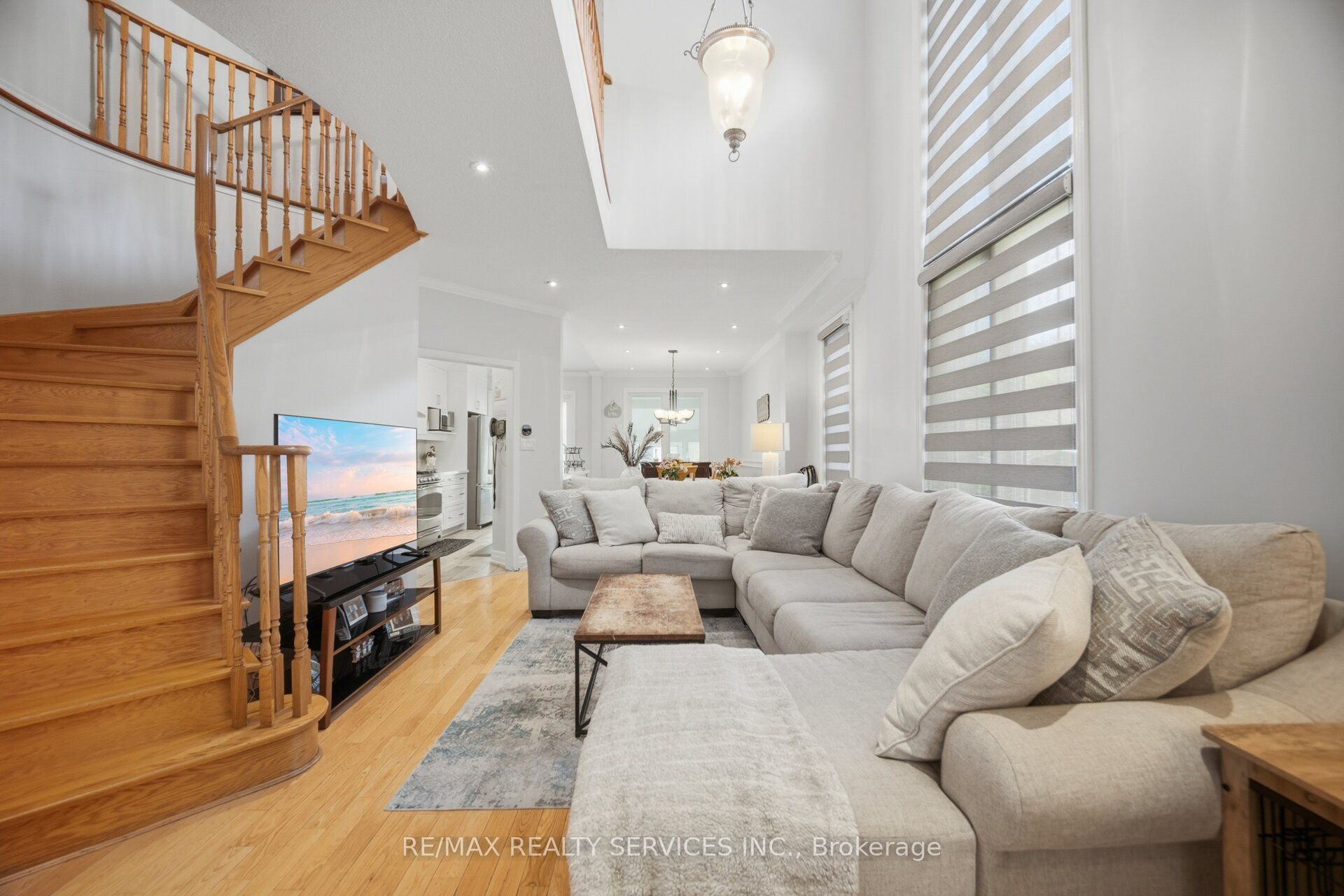 32 Deepcoral Court Property Photo 7