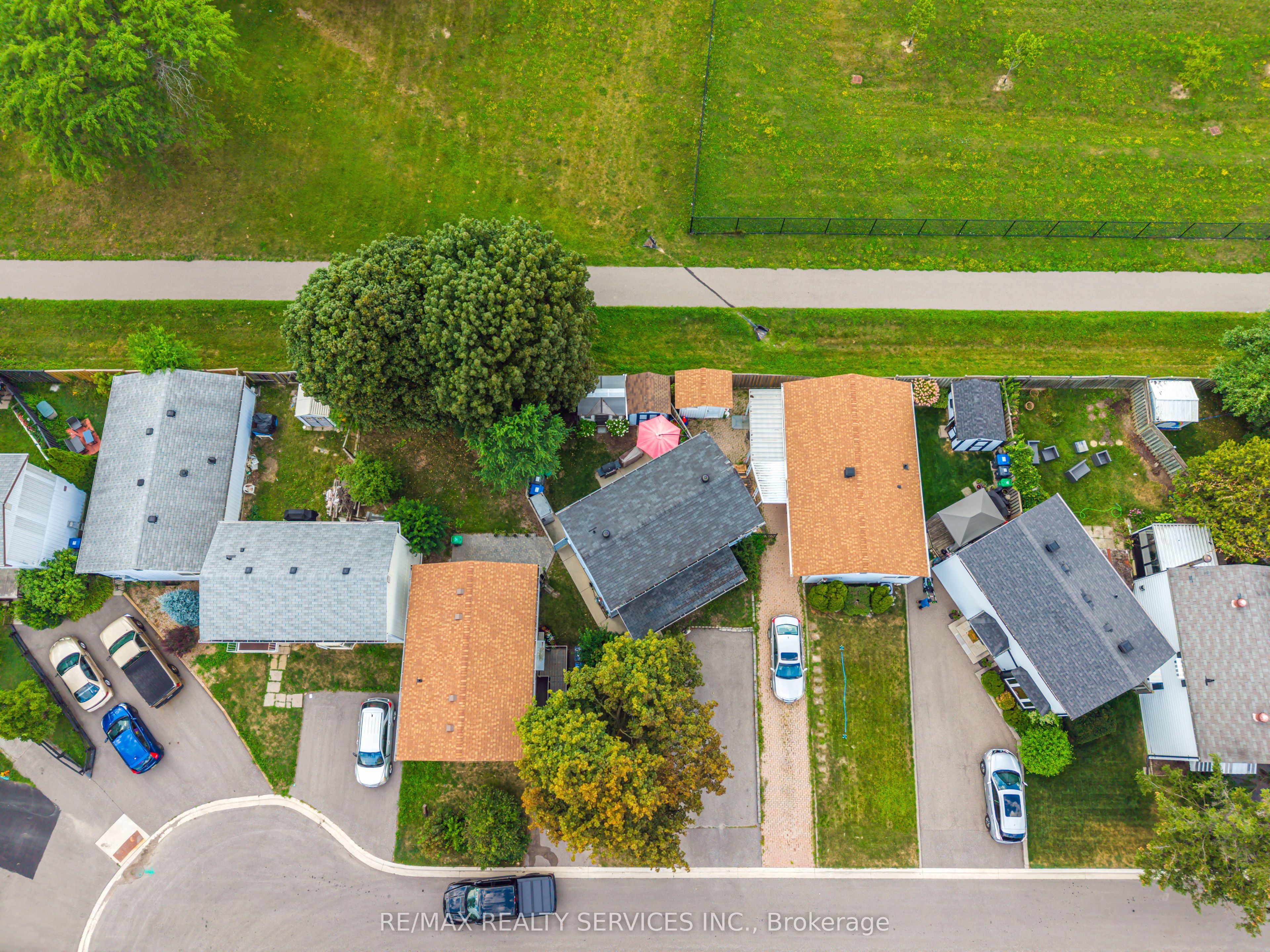 47 Huntingwood Crescent Property Photo 45