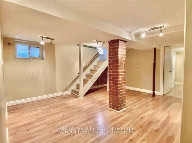 133 Deforest Road Property Photo 32