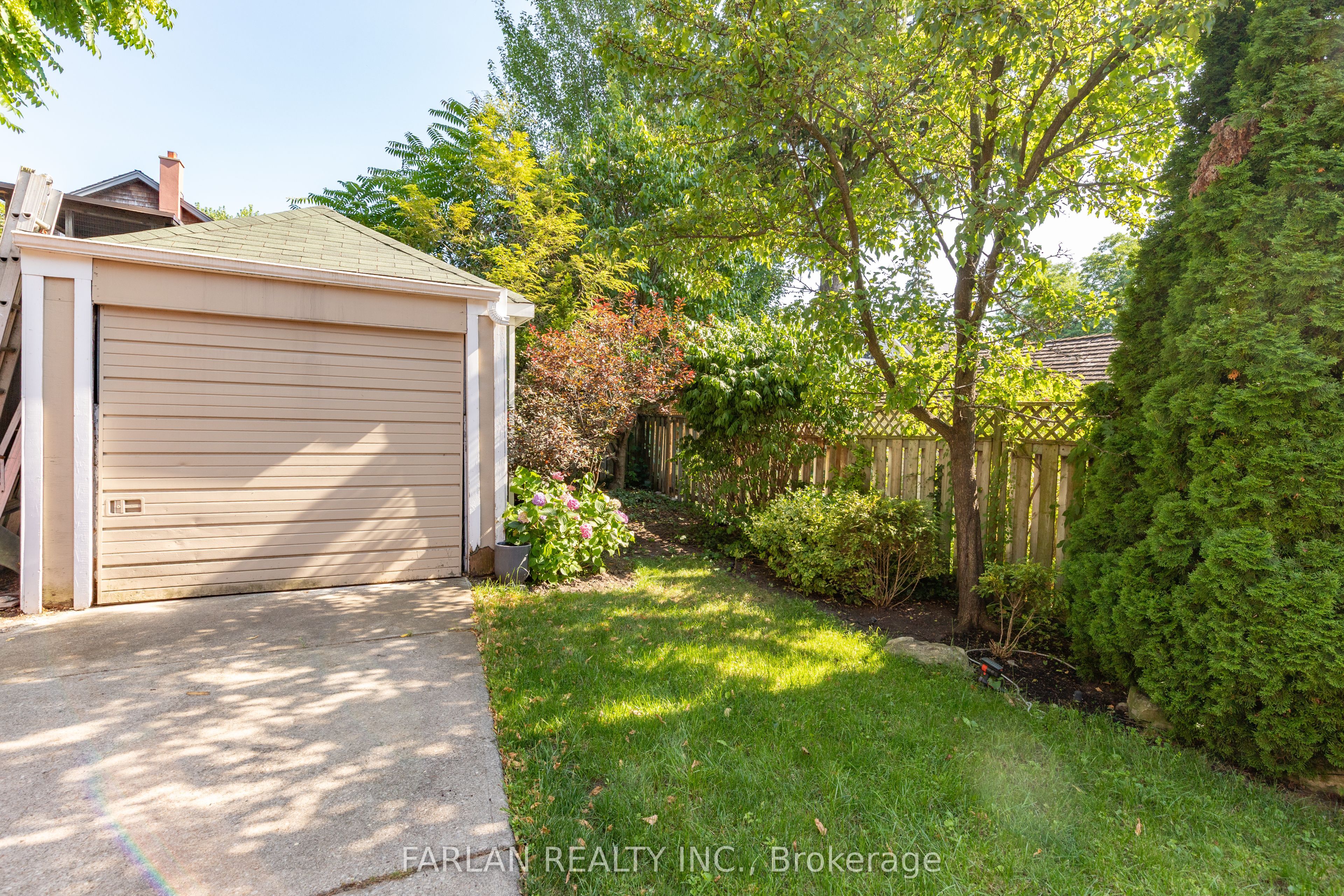 133 Deforest Road Property Photo 41