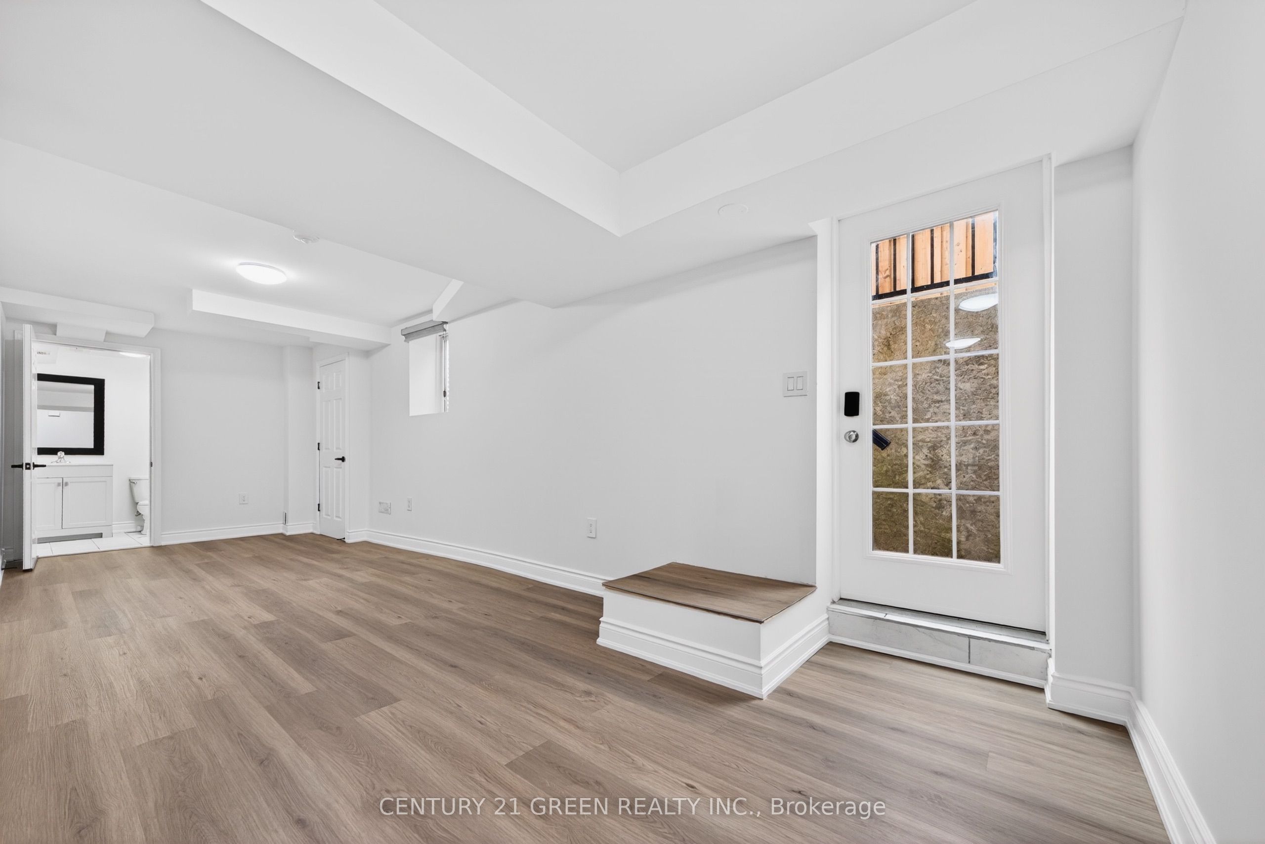 496 George Ryan Avenue Property Photo 41