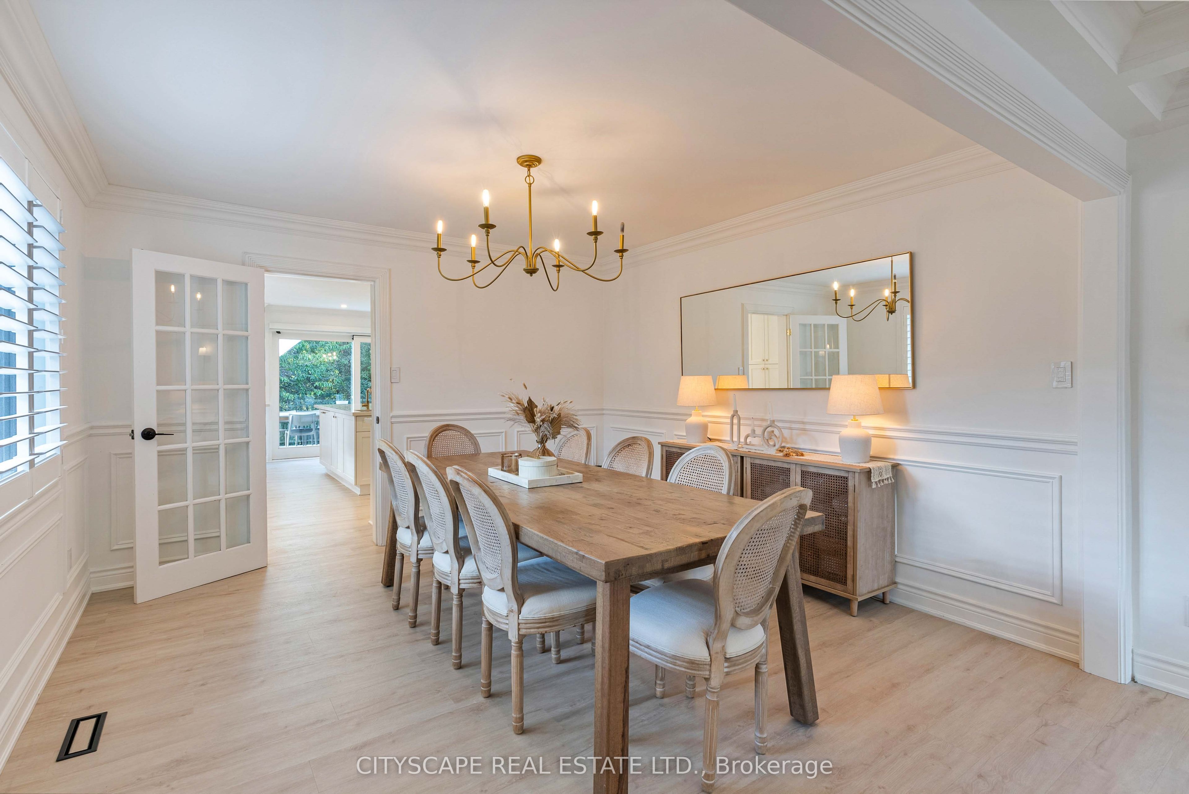 4582 Badminton Drive Property Photo 10