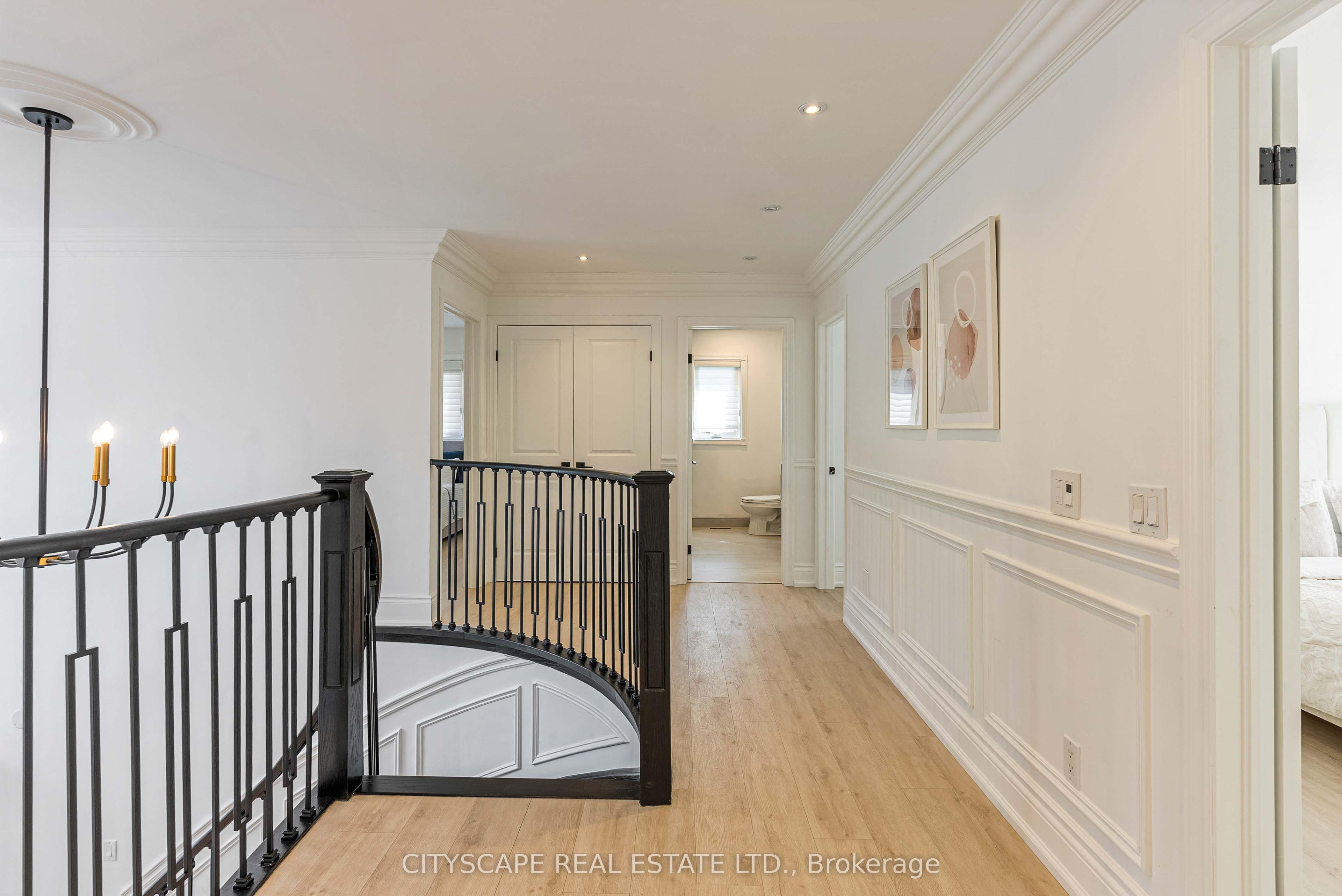 4582 Badminton Drive Property Photo 23