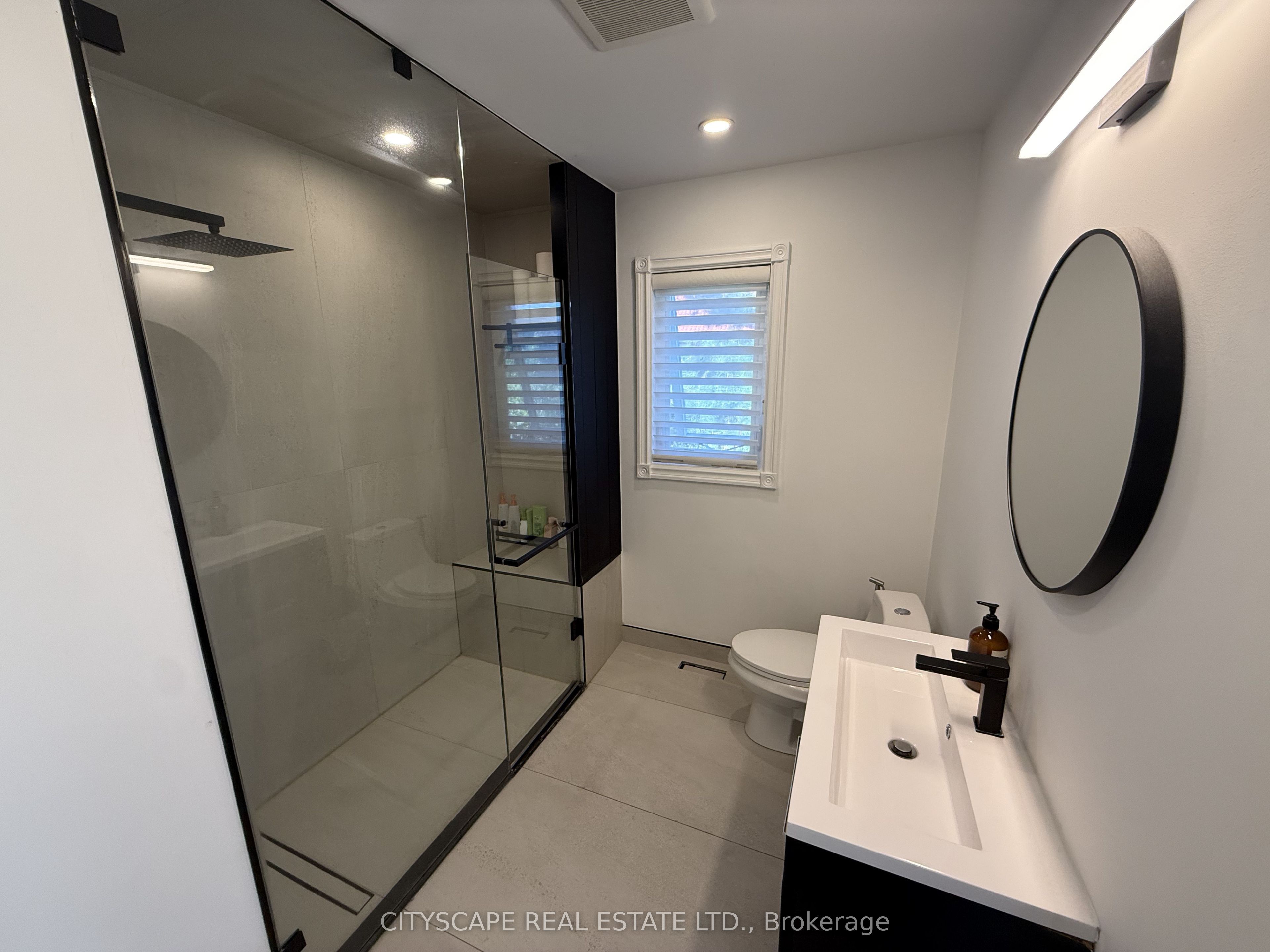4582 Badminton Drive Property Photo 29