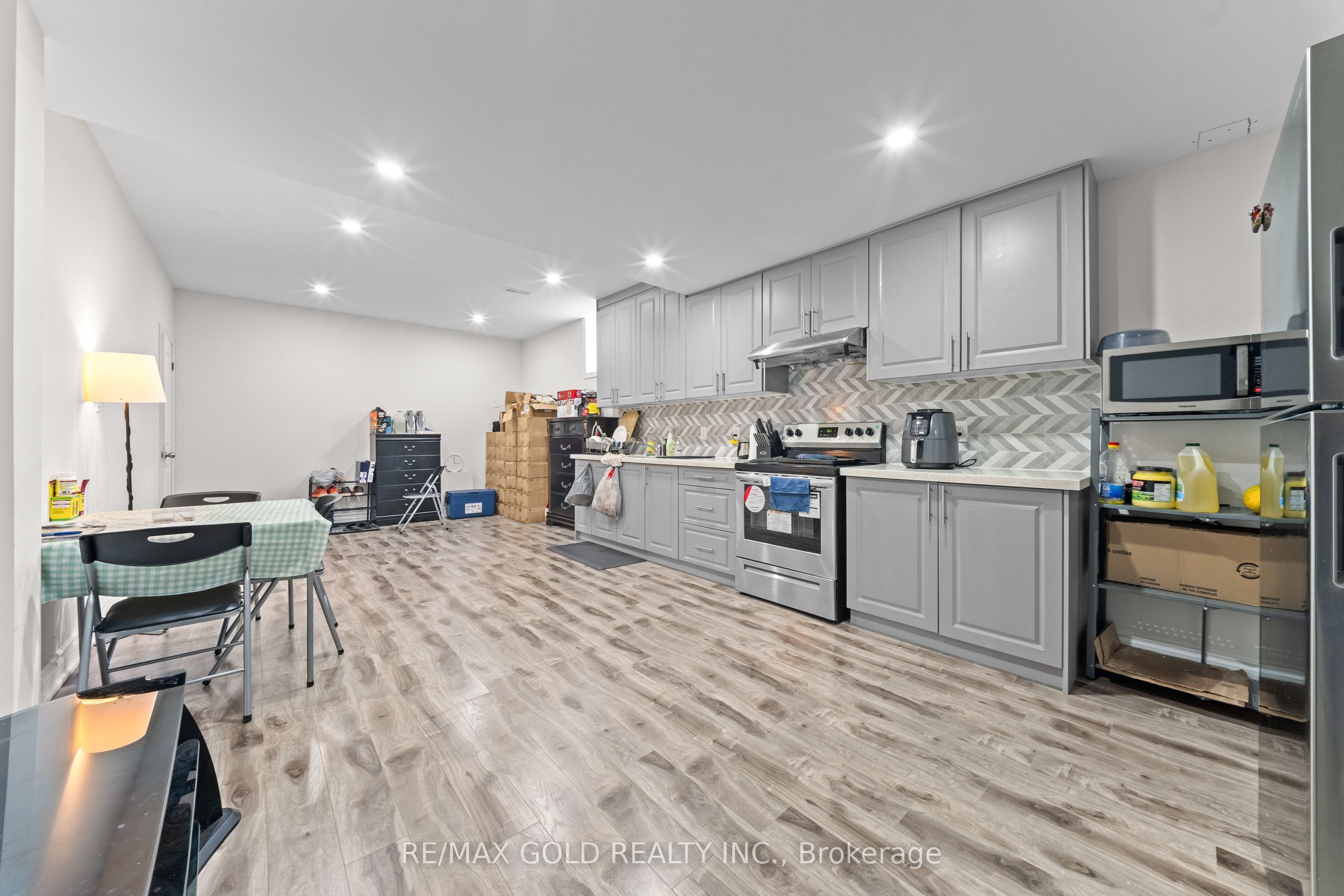 5 Anatolia Street Property Photo 43