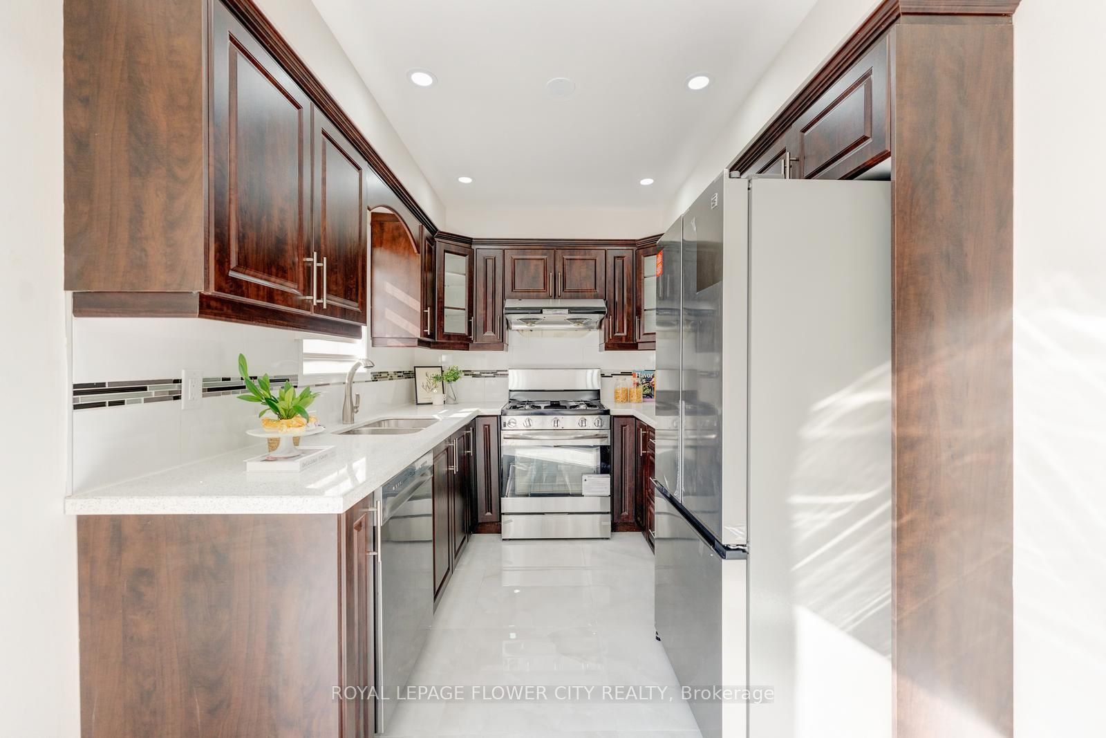 7 Penbridge Circle Property Photo 18