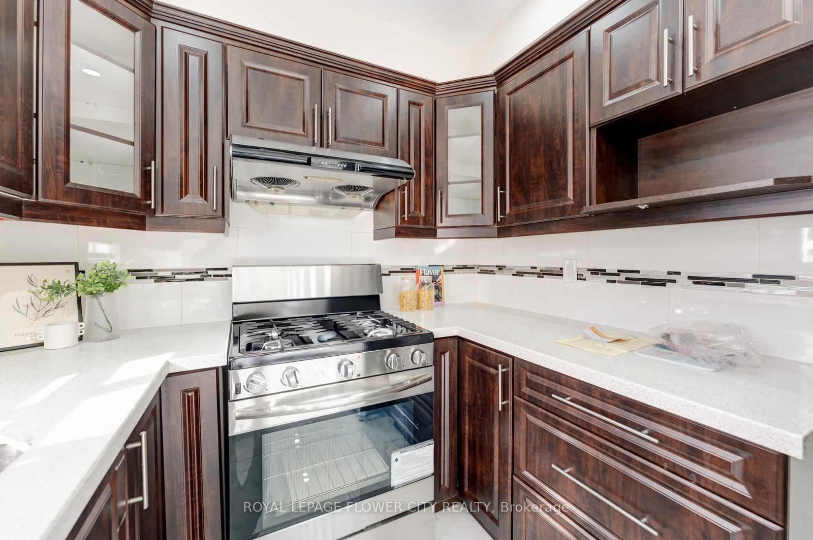 7 Penbridge Circle Property Photo 20