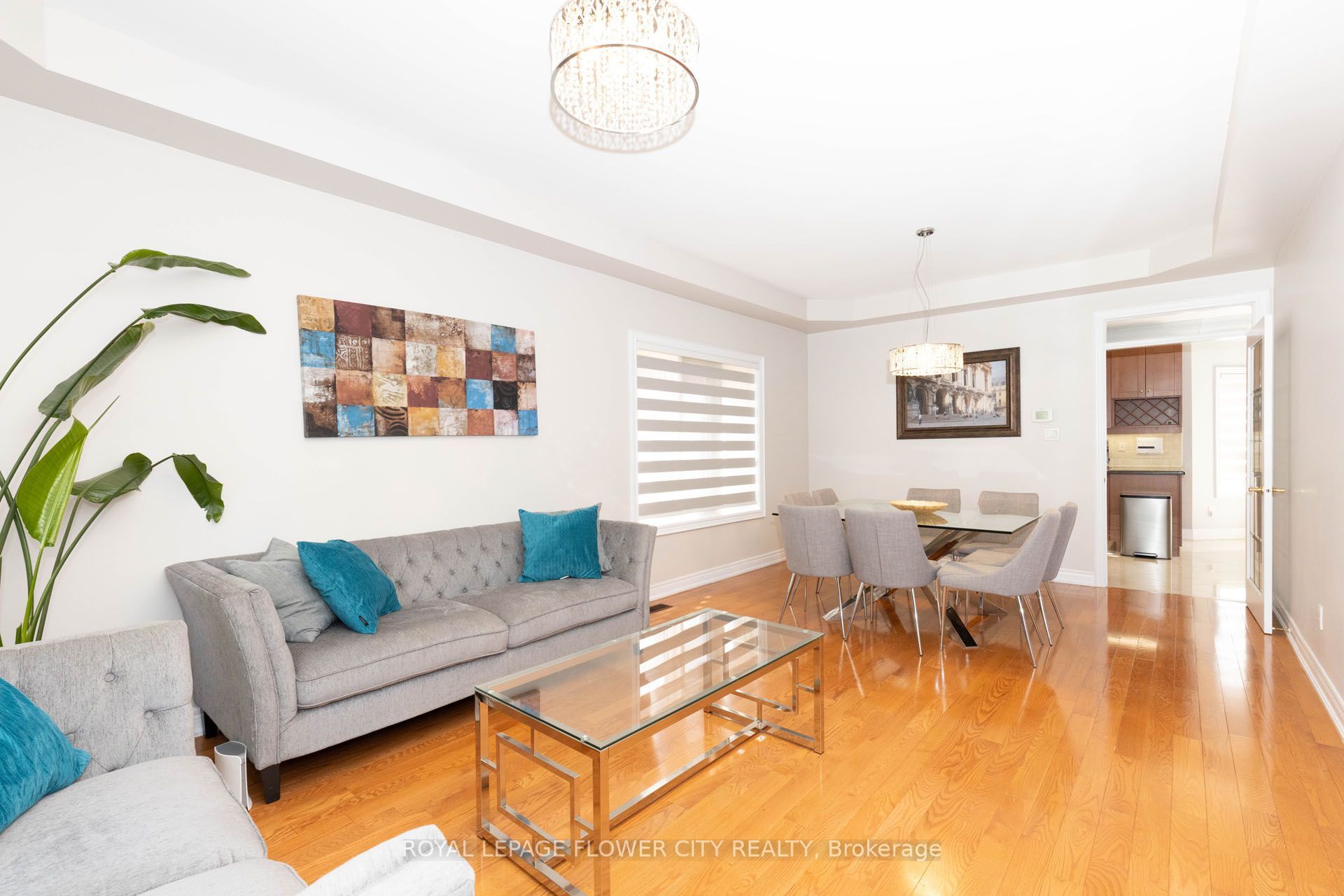 1058 Agram Drive Property Photo 8