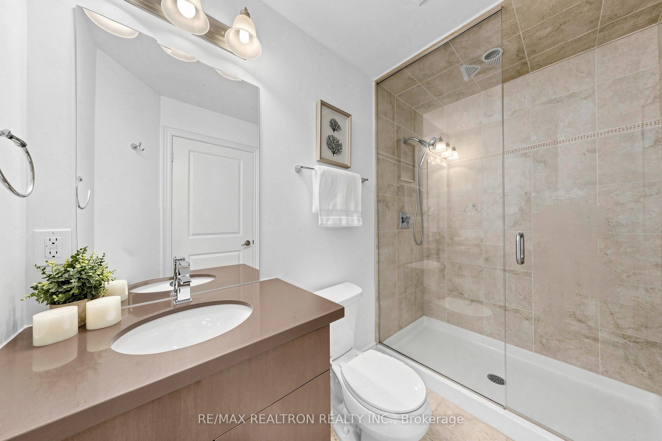 205 Lakeshore Road W 201 Property Photo 29