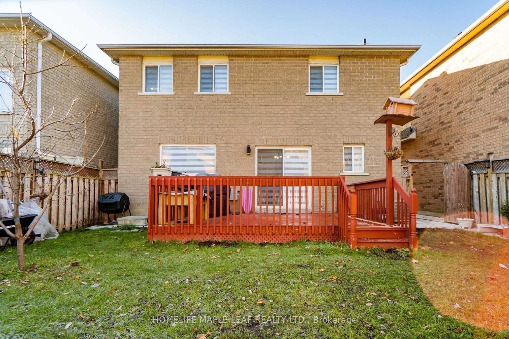 343 Edenbrook Hill Drive Property Photo 8