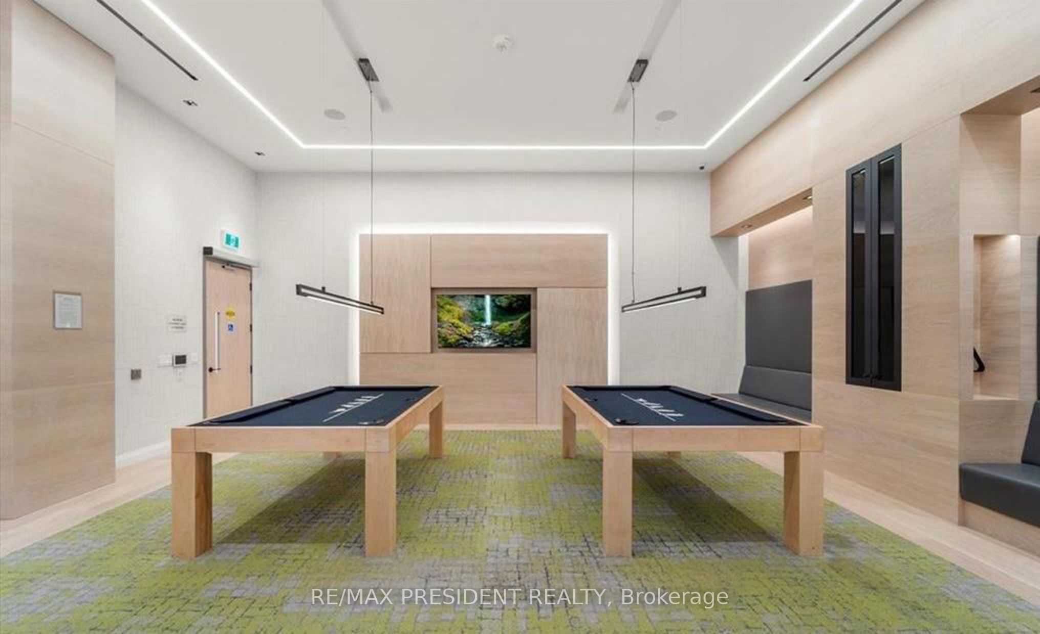 60 George Butchart Drive 112 Property Photo 29