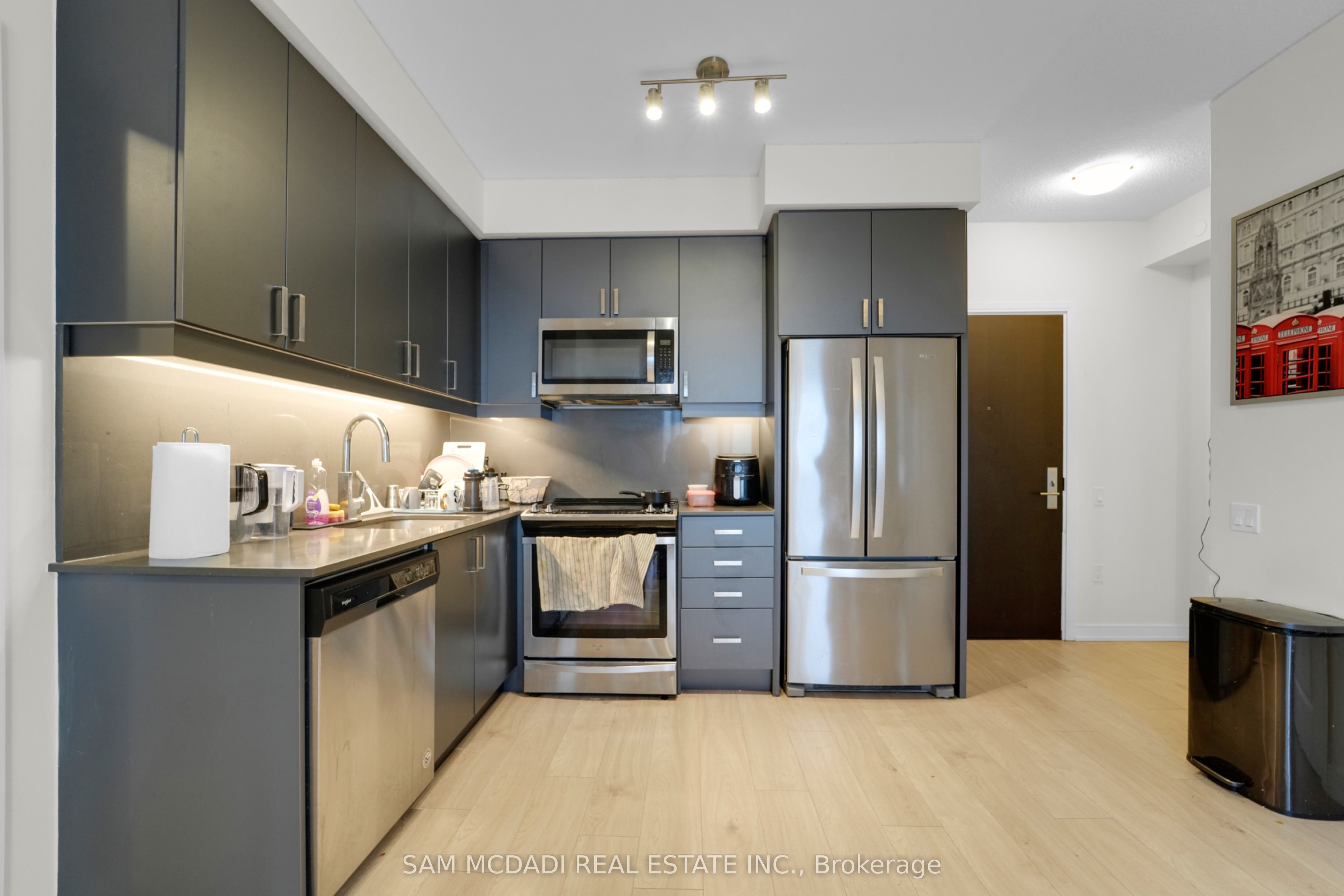 8 Nahani Way 1722 Property Photo 2