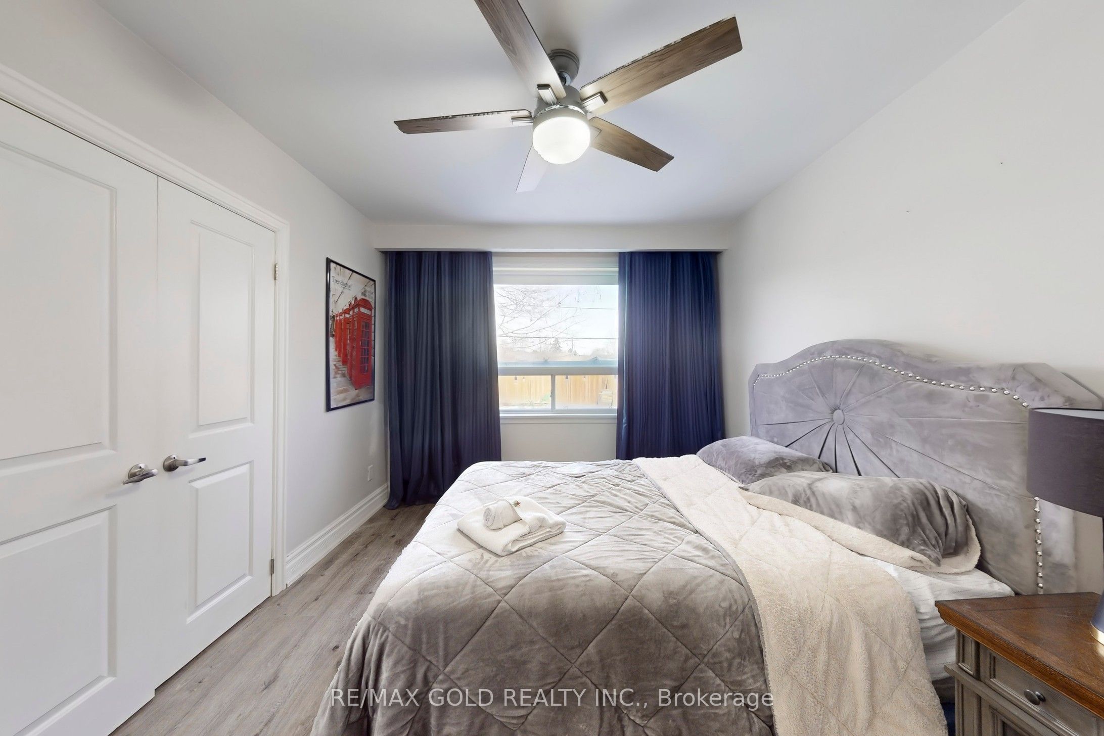 189 Kingsview Boulevard Property Photo 22
