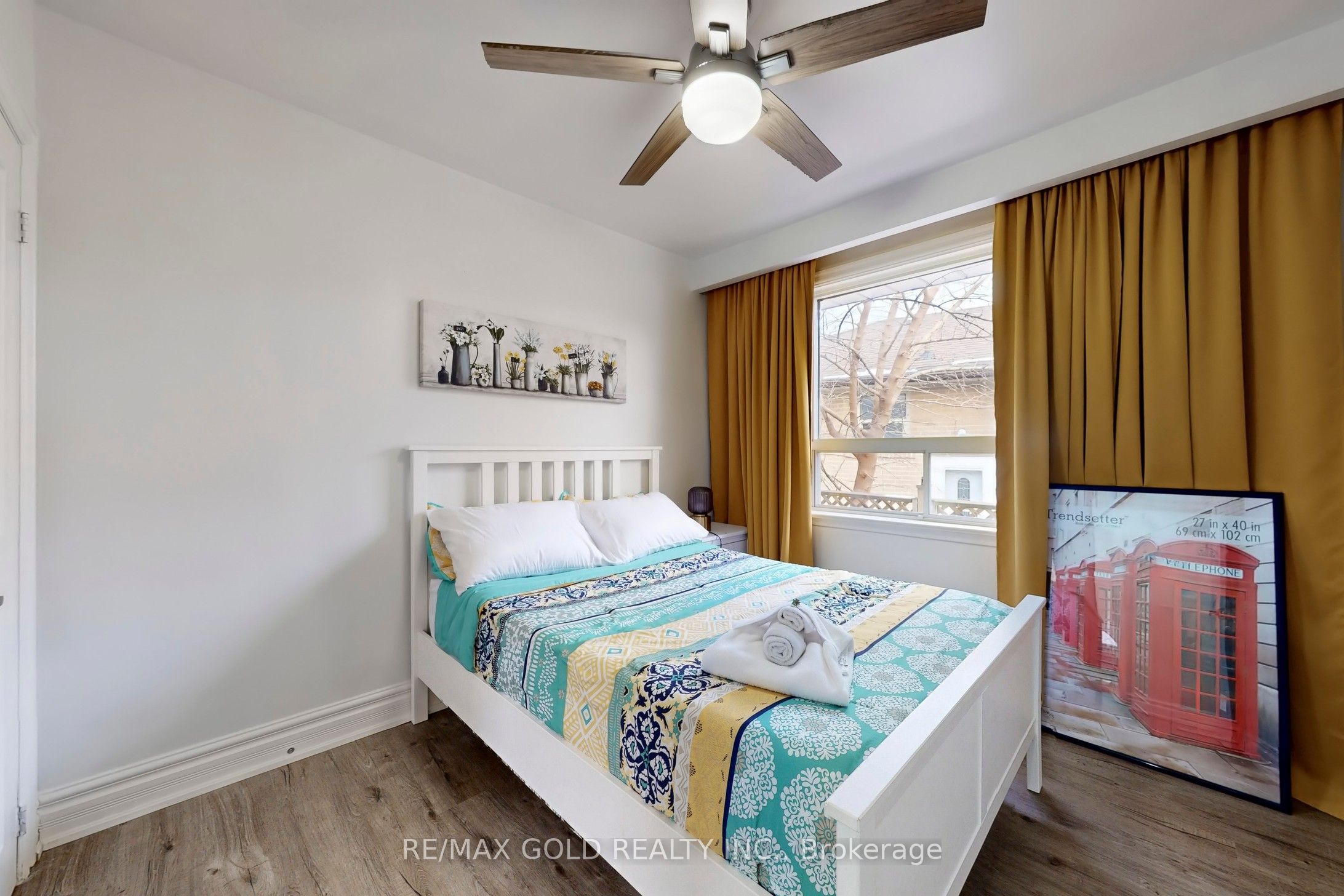 189 Kingsview Boulevard Property Photo 24