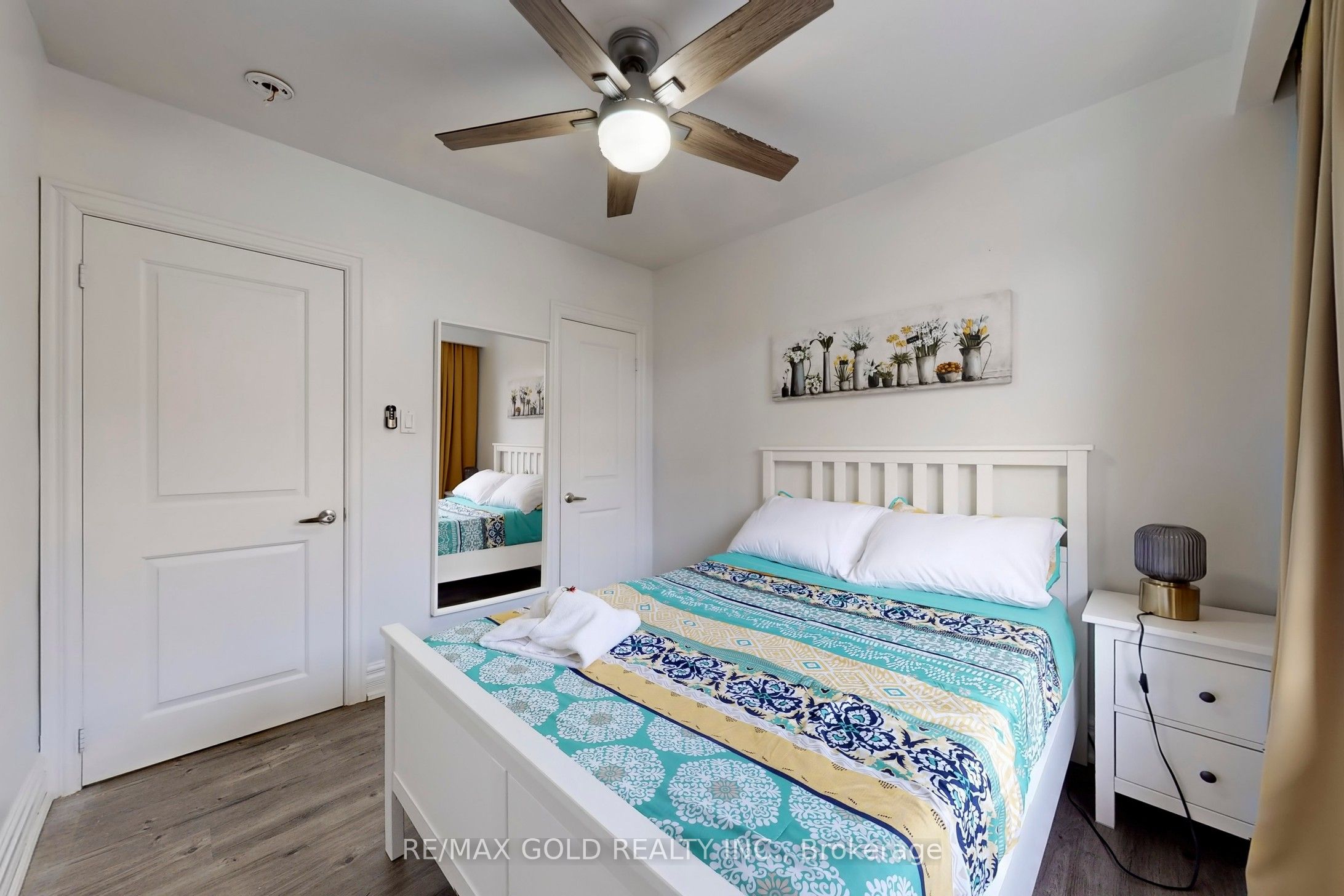 189 Kingsview Boulevard Property Photo 26