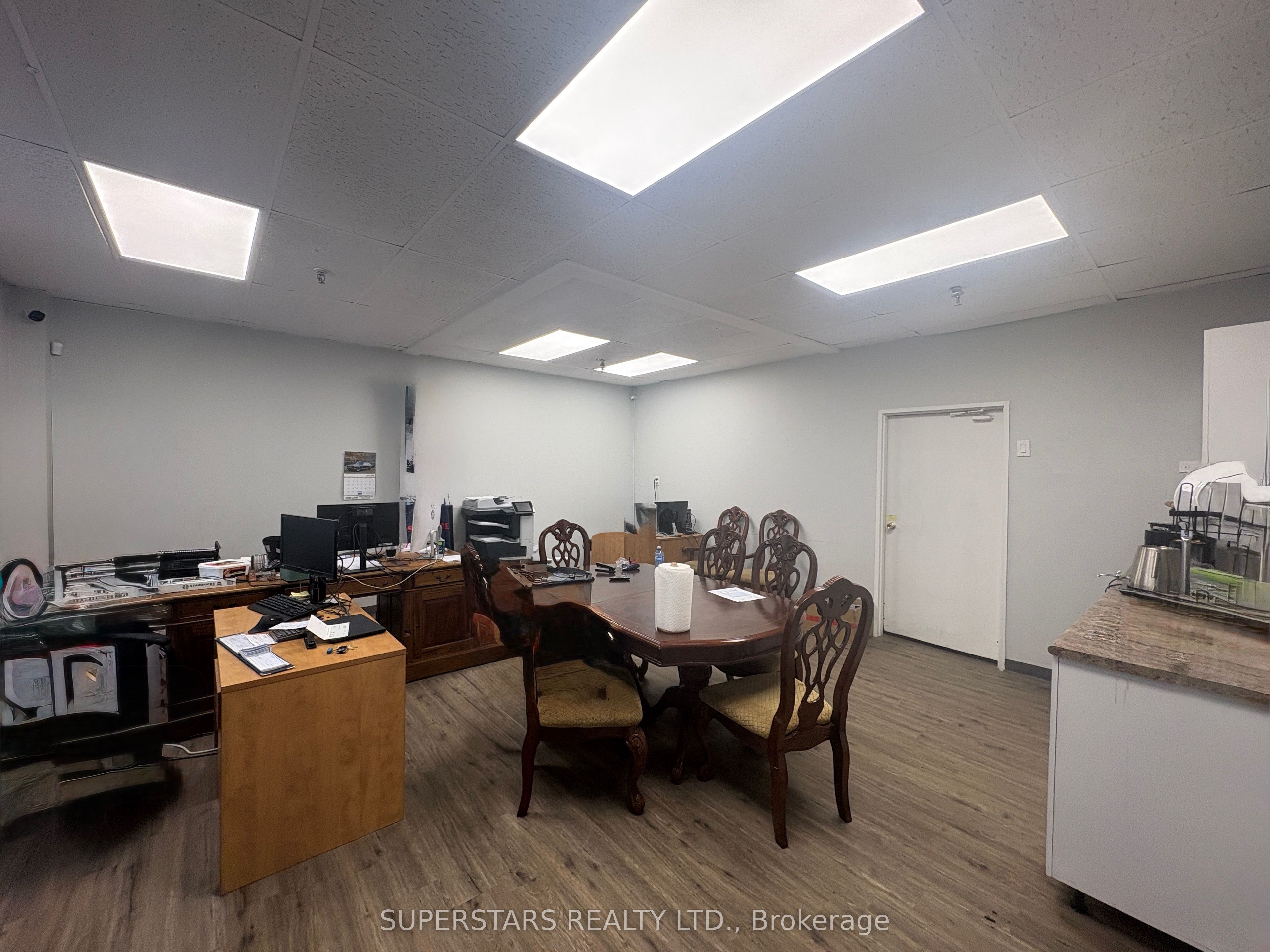 157 Dolomite Drive Property Photo 8