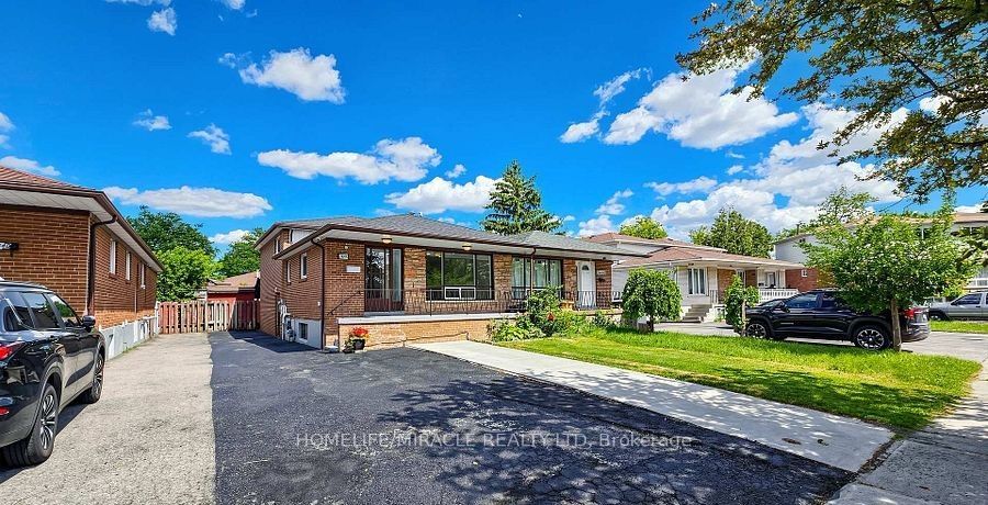7444 Homeside Gardens Property Photo 3