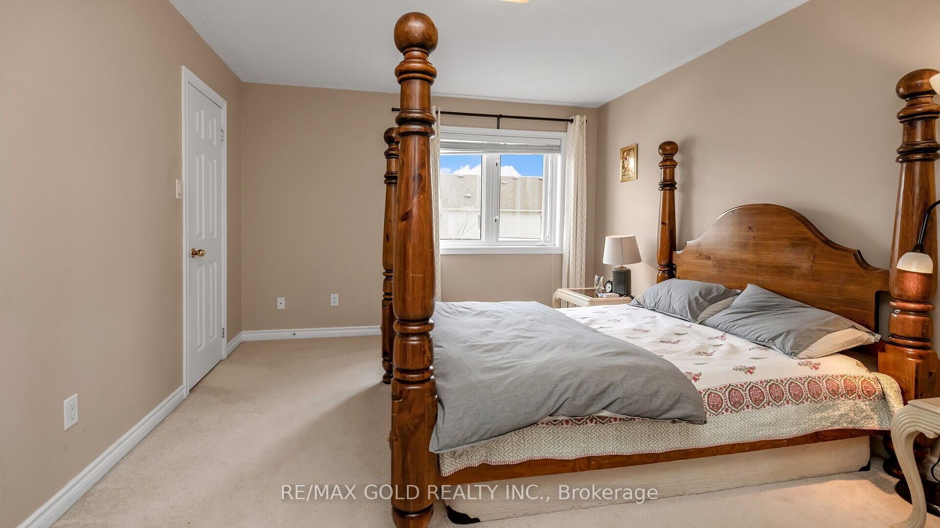 17 Echoridge Drive Property Photo 15