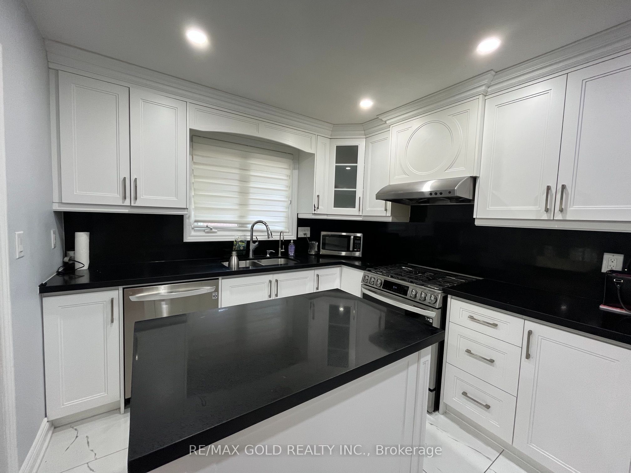 30 Moynes Avenue Property Photo 13