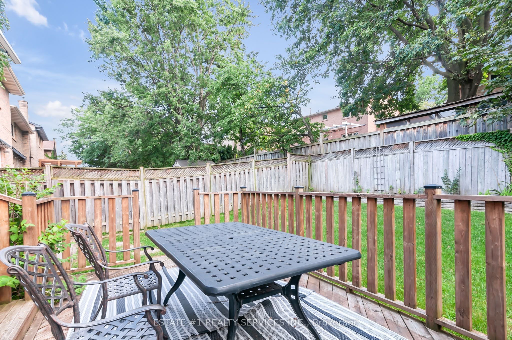 4212 Powderhorn Crescent Property Photo 4