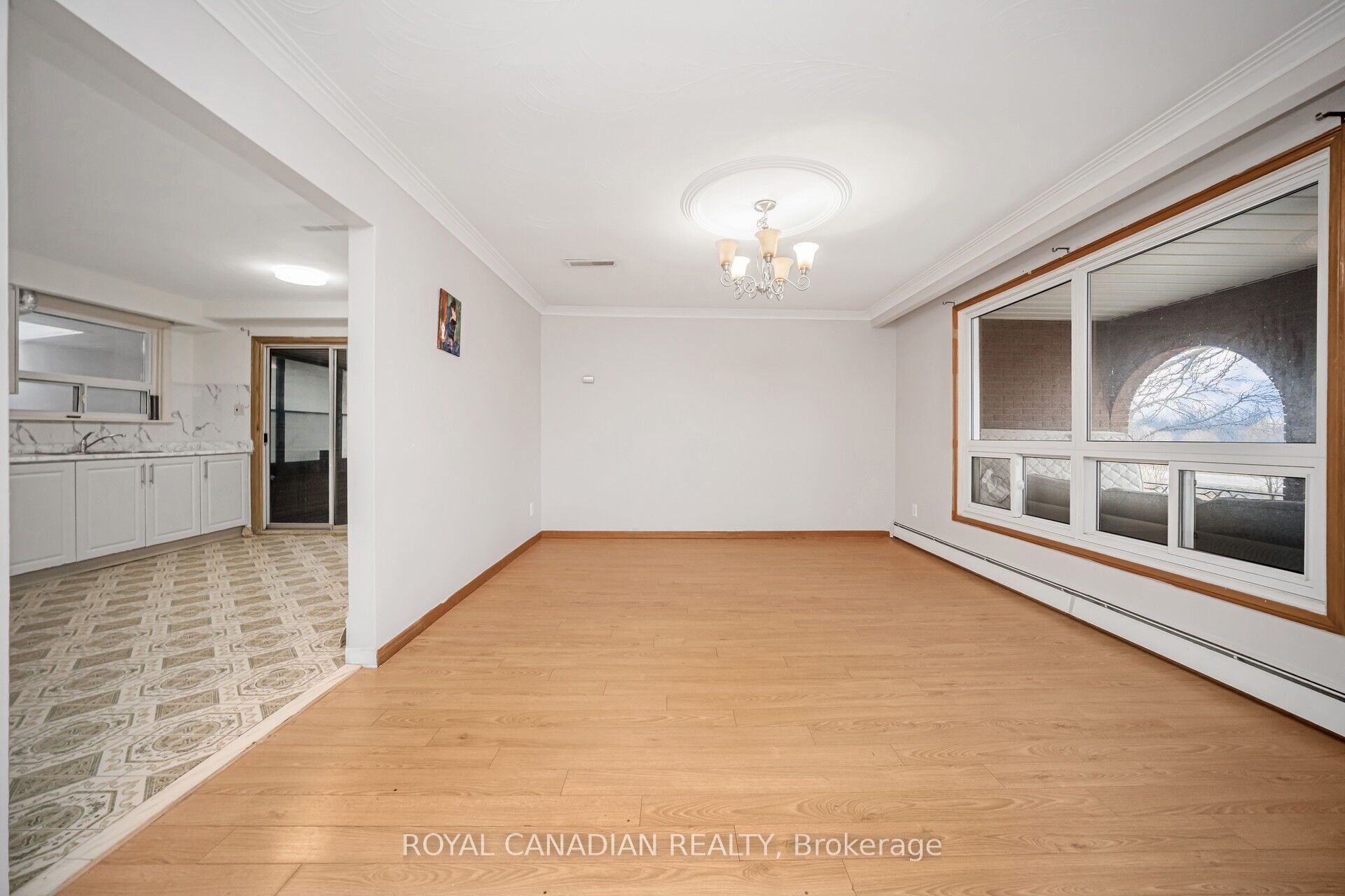 13669 Humber Station Road Property Photo 14