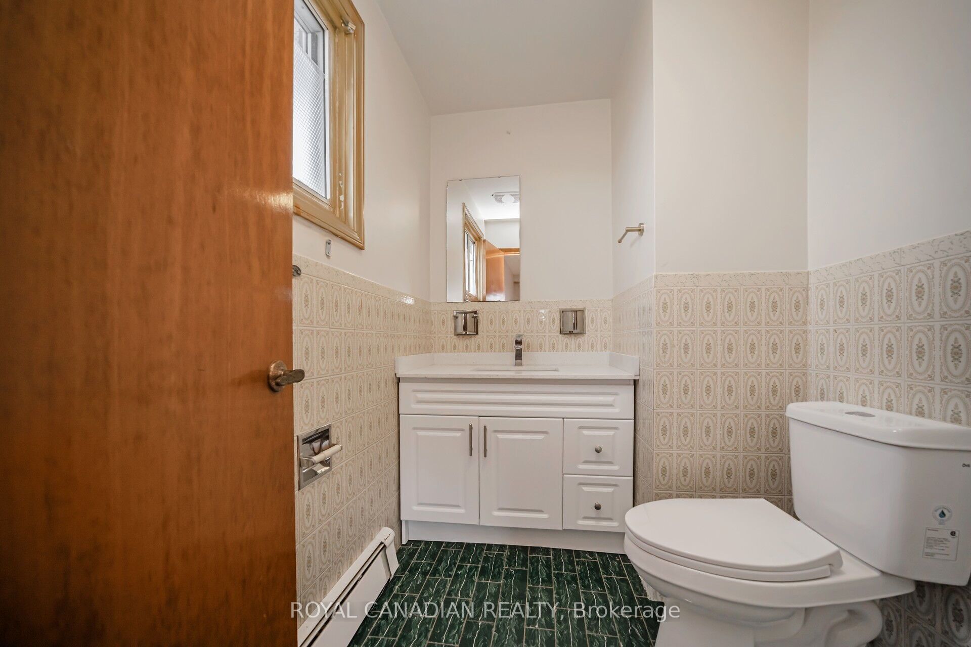 13669 Humber Station Road Property Photo 32