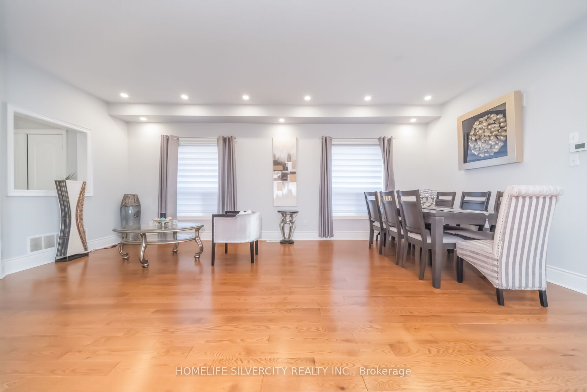 15 Newark Way Property Photo 9