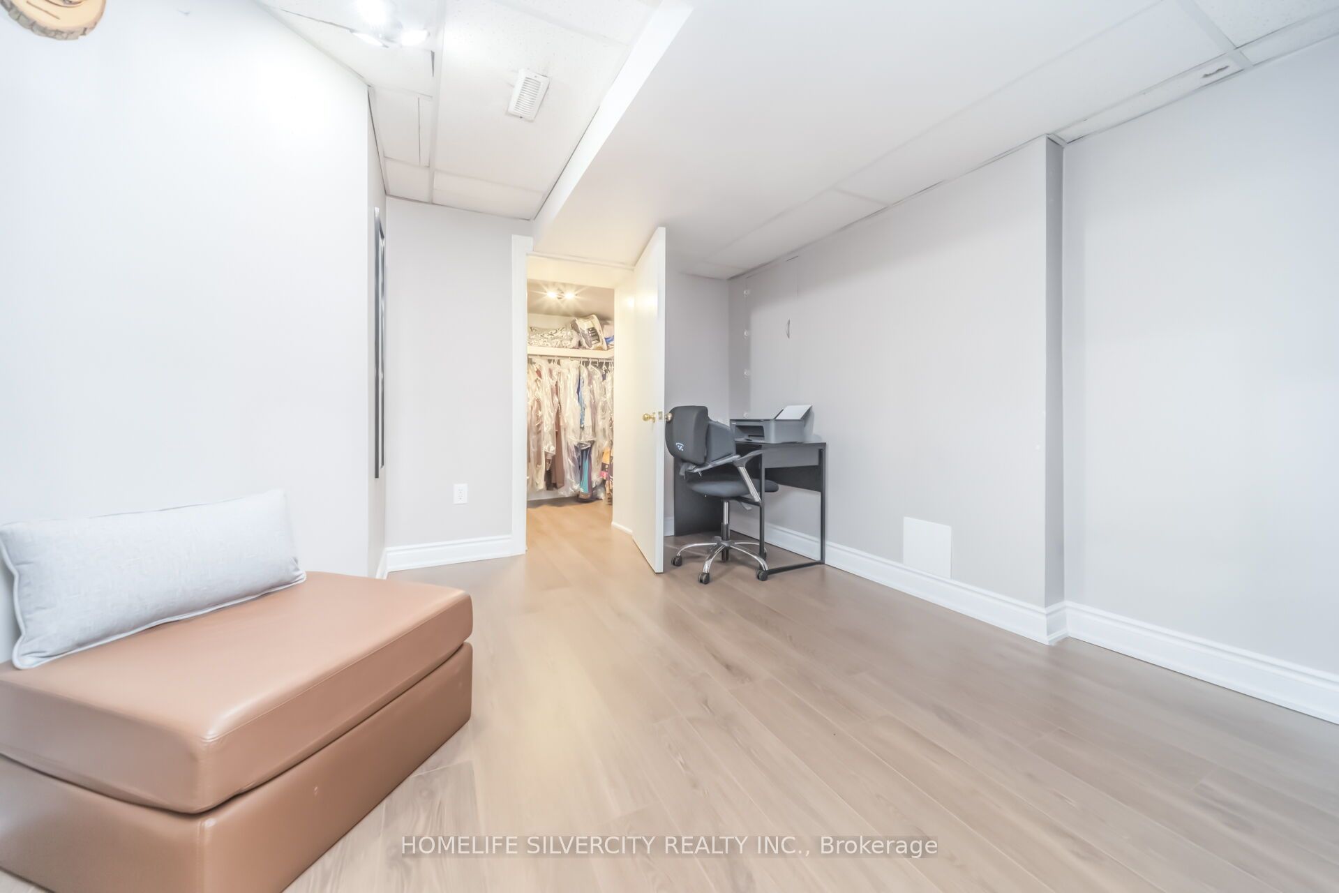 15 Newark Way Property Photo 43
