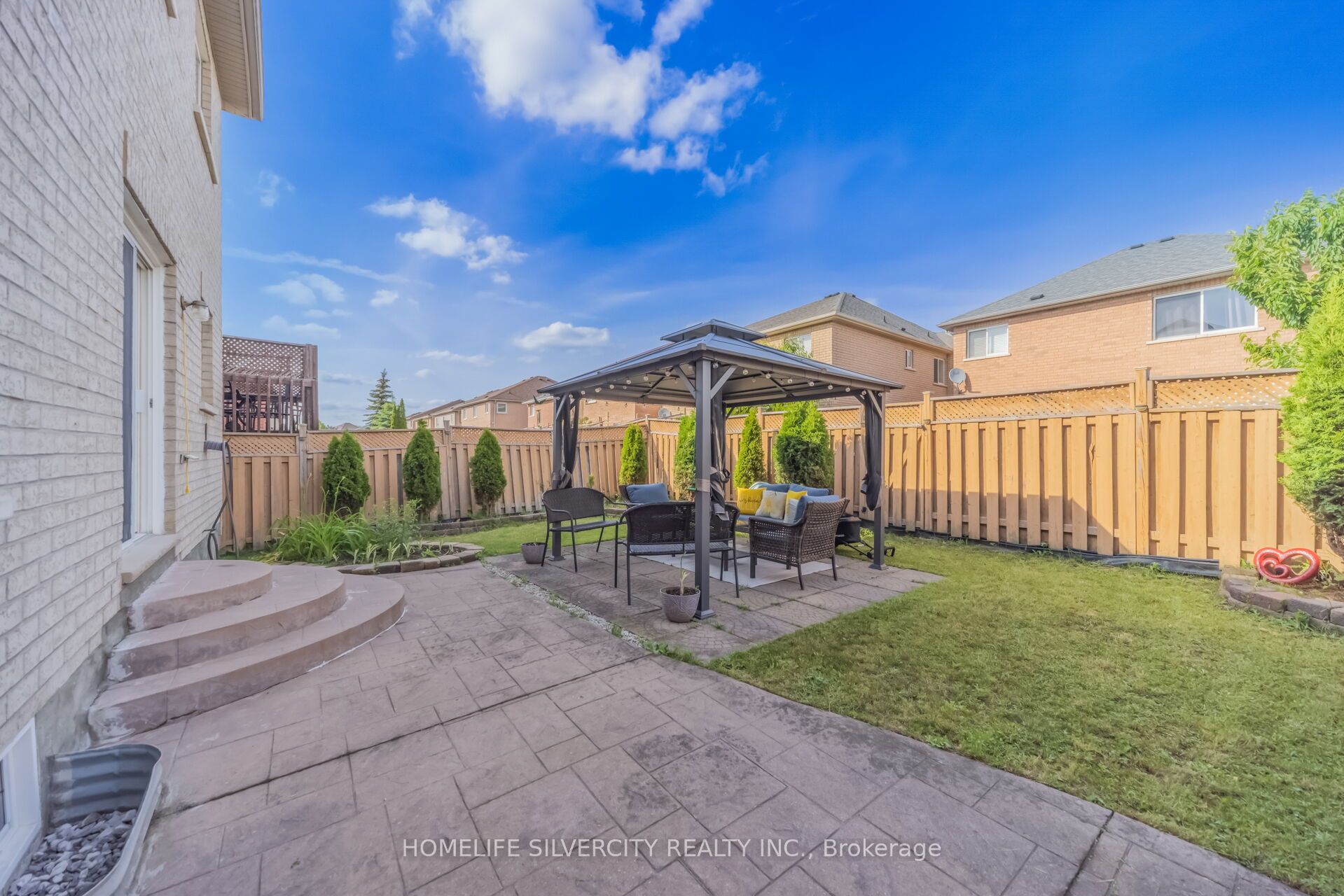15 Newark Way Property Photo 46
