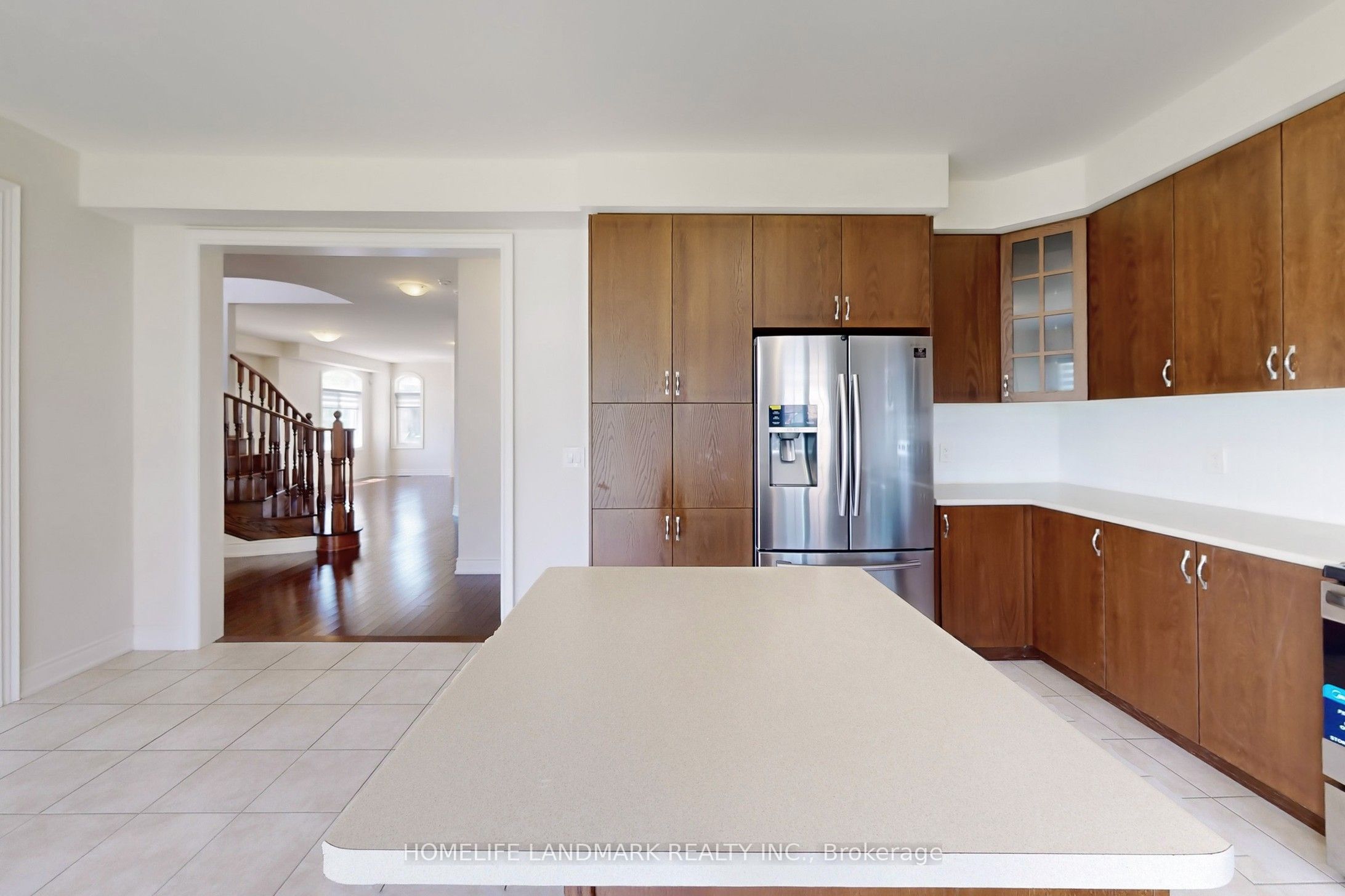 1533 Devine Point Property Photo 13